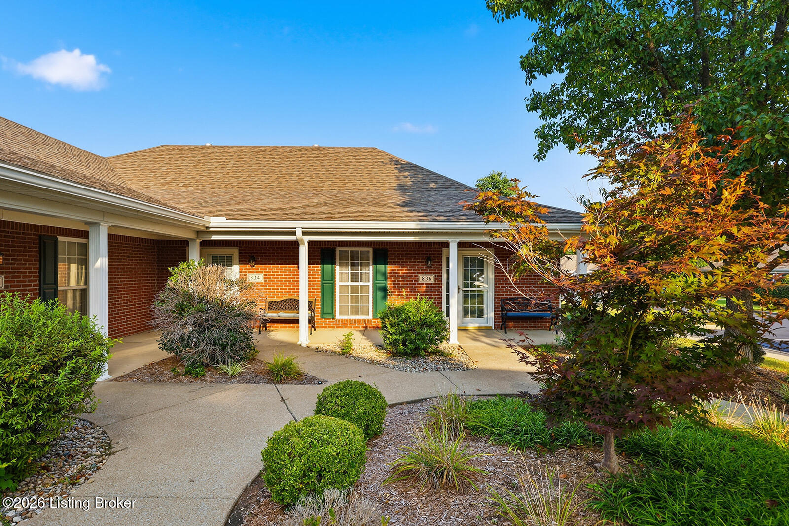 836 Garden Pointe Dr Property Photo 5