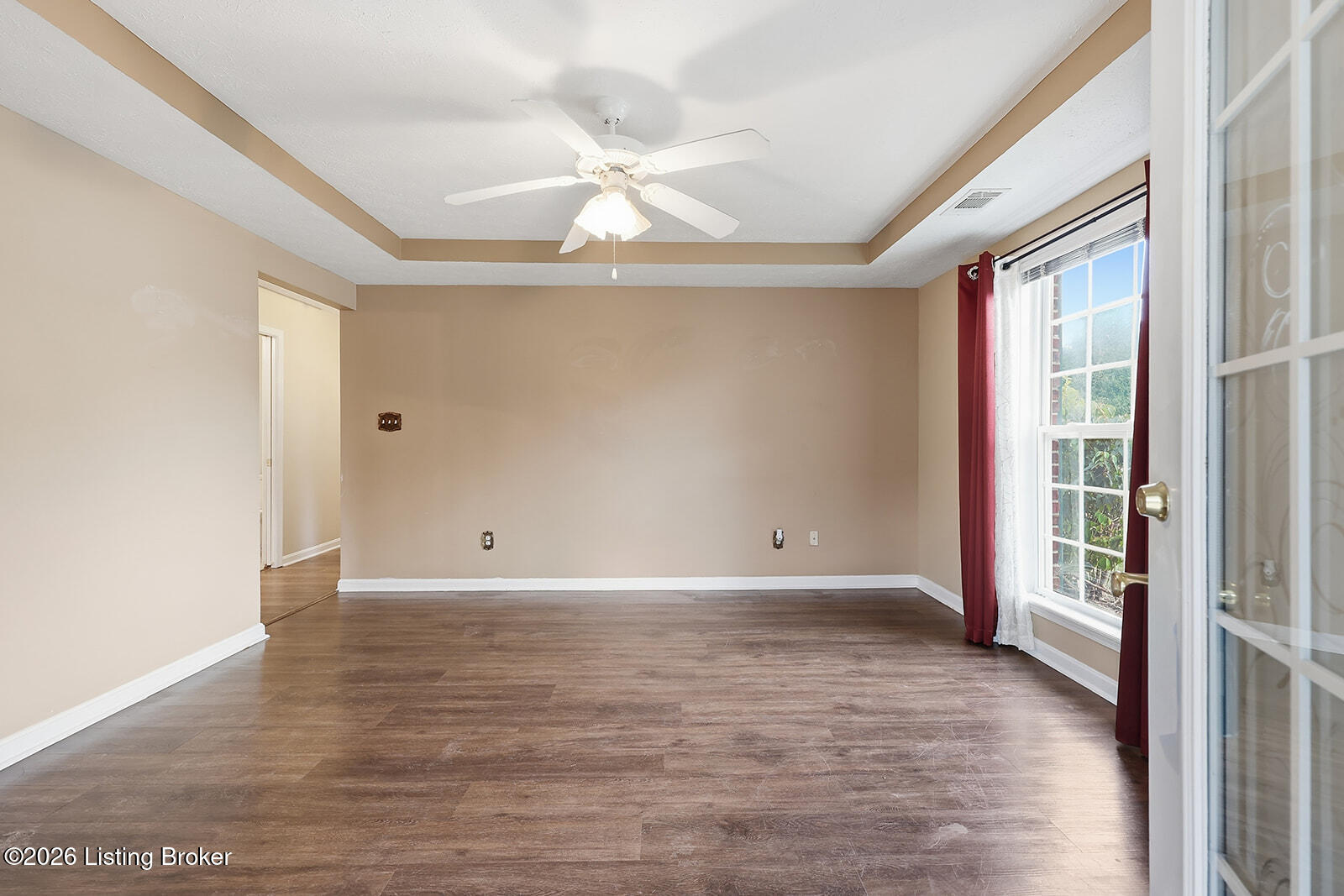 836 Garden Pointe Dr Property Photo 17
