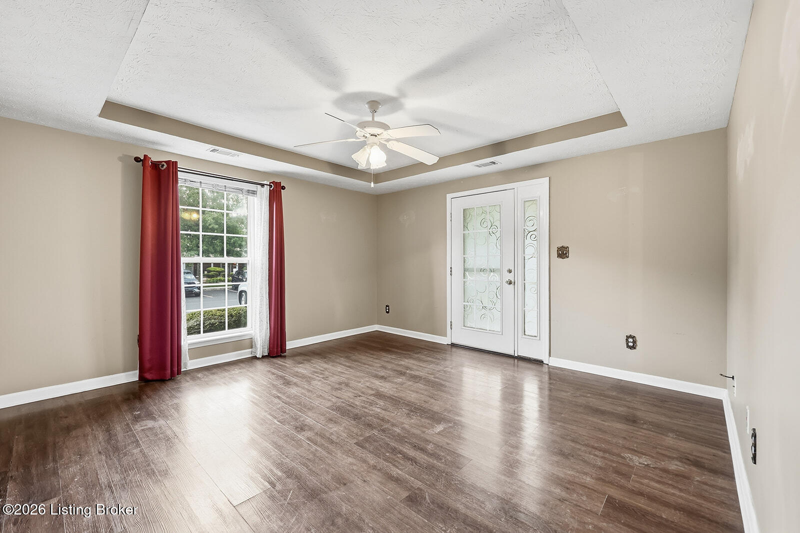 836 Garden Pointe Dr Property Photo 20
