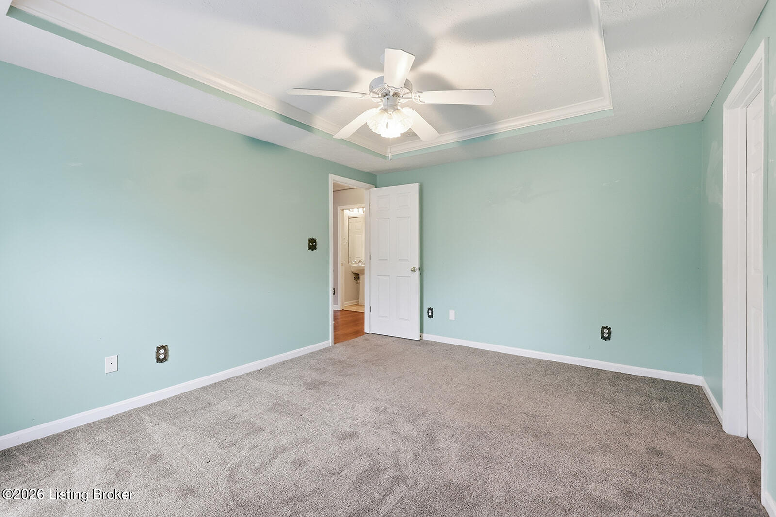836 Garden Pointe Dr Property Photo 31