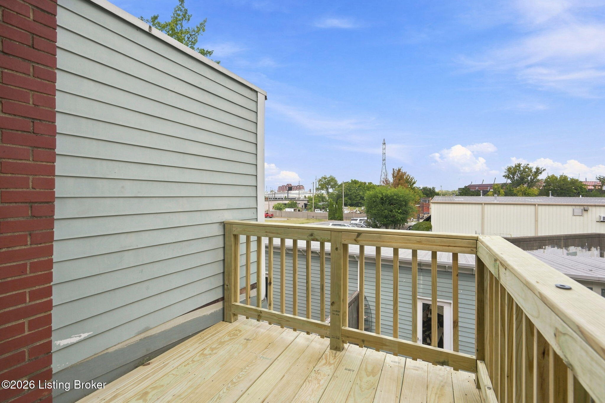 929 Franklin St Property Photo 27