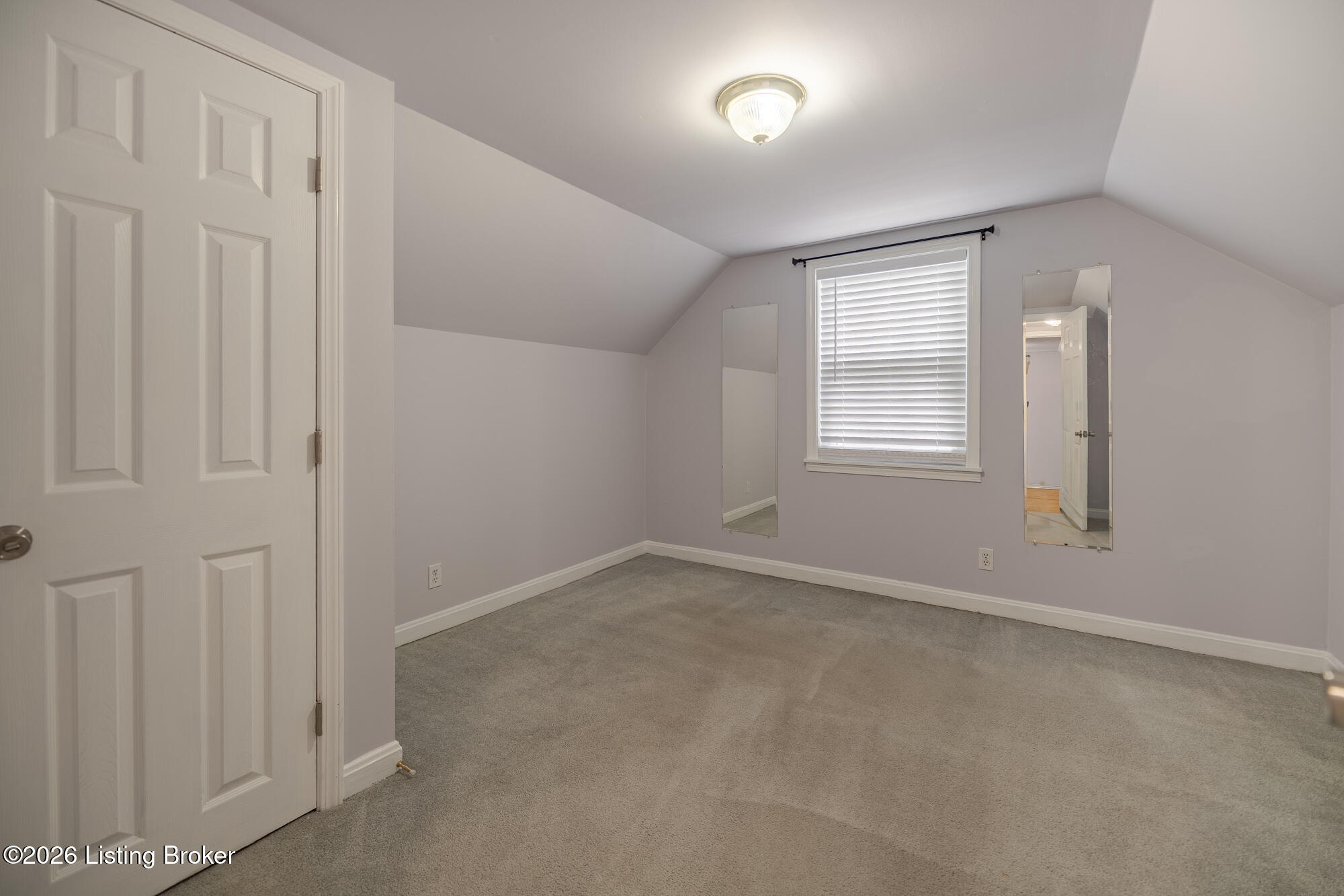 4814 Imperial Terrace Property Photo 18