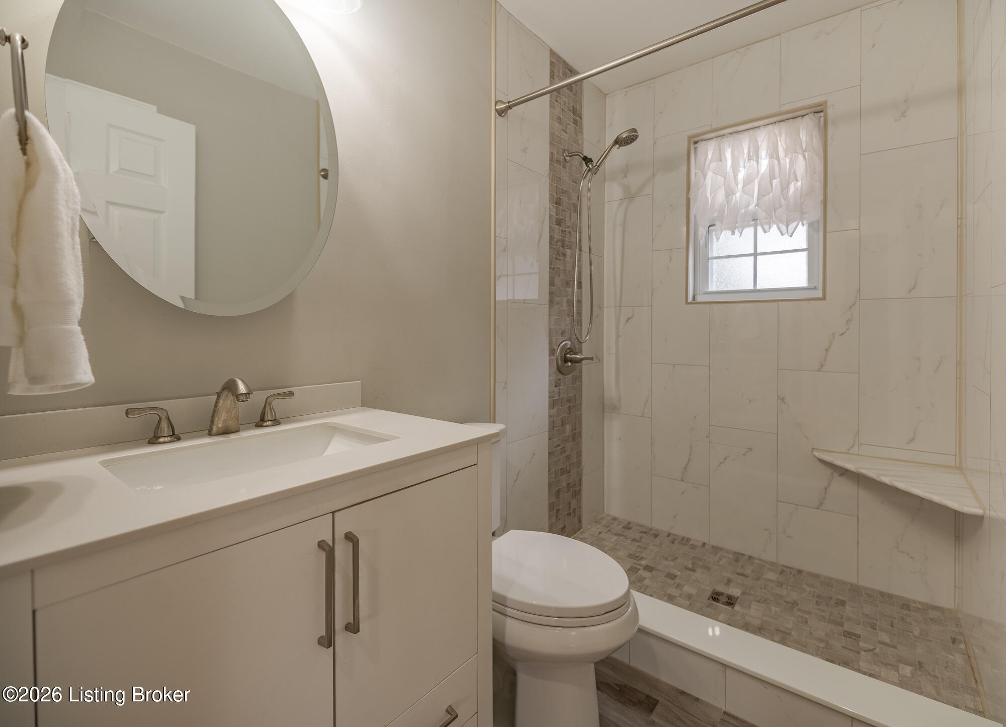 4814 Imperial Terrace Property Photo 19
