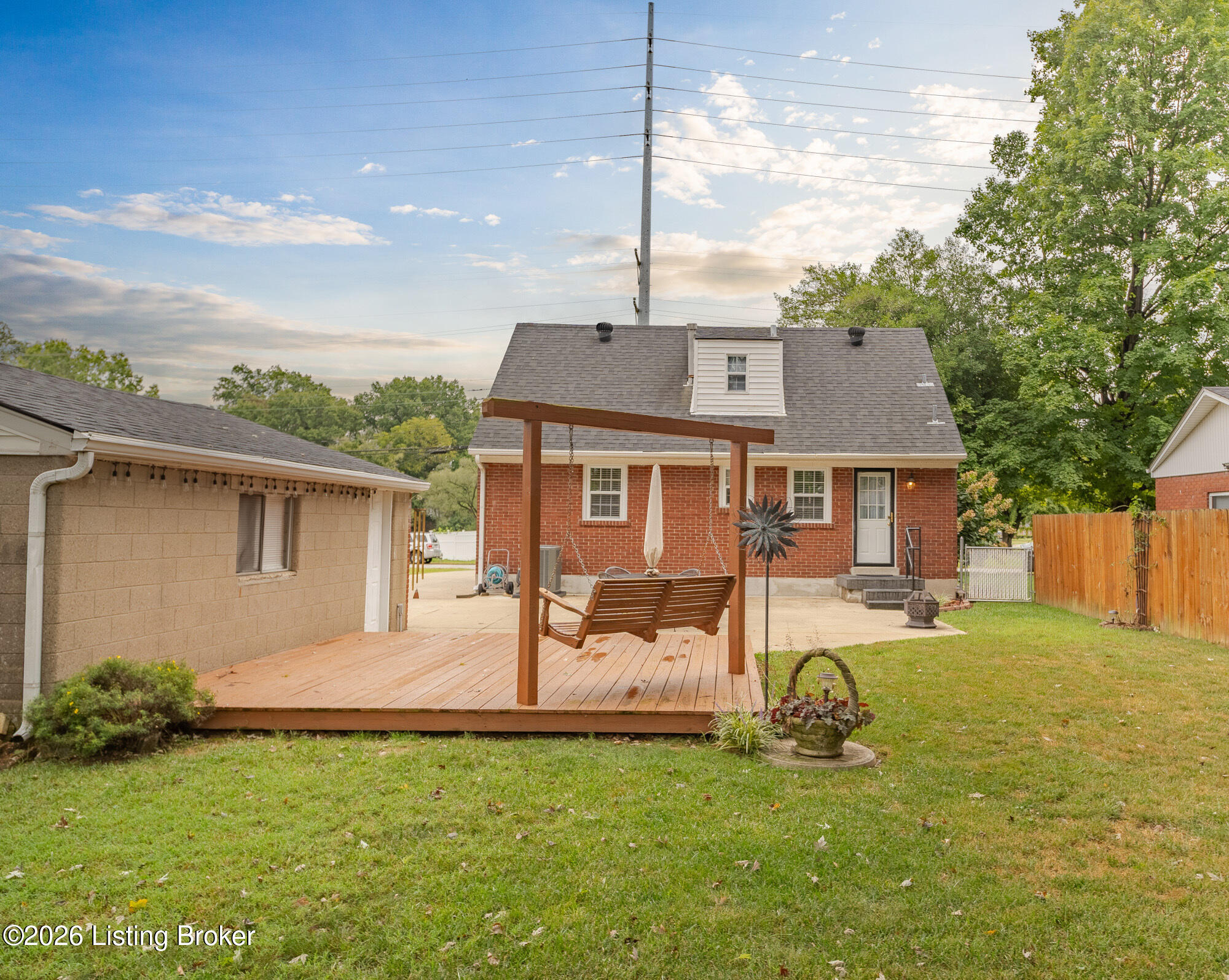 4814 Imperial Terrace Property Photo 30