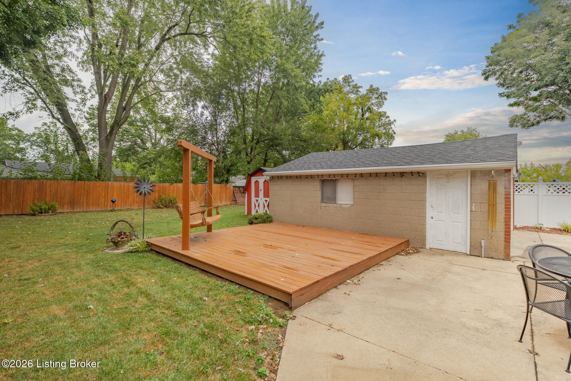4814 Imperial Terrace Property Photo 33