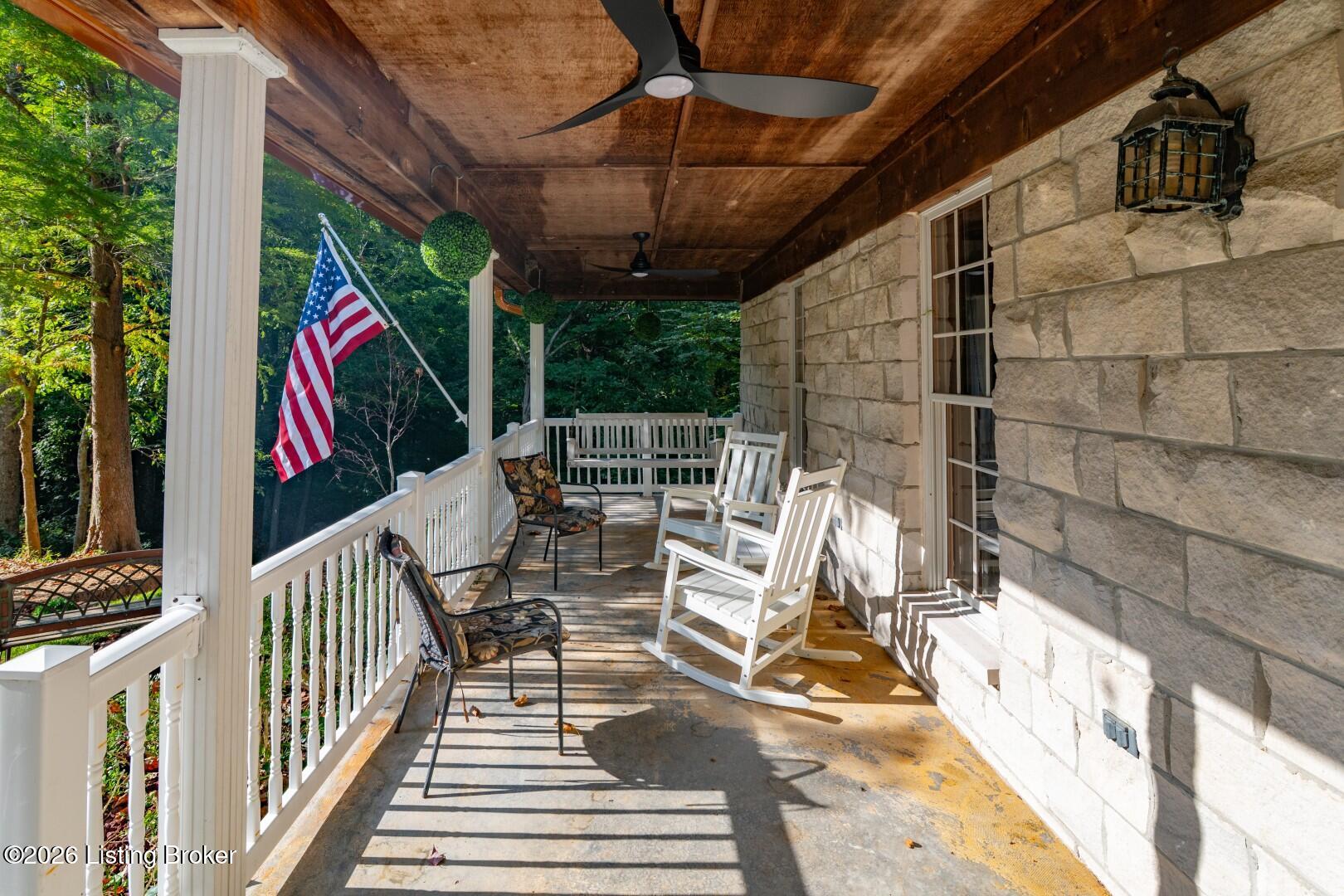 2028 Wooldridge Ferry Rd Property Photo 3