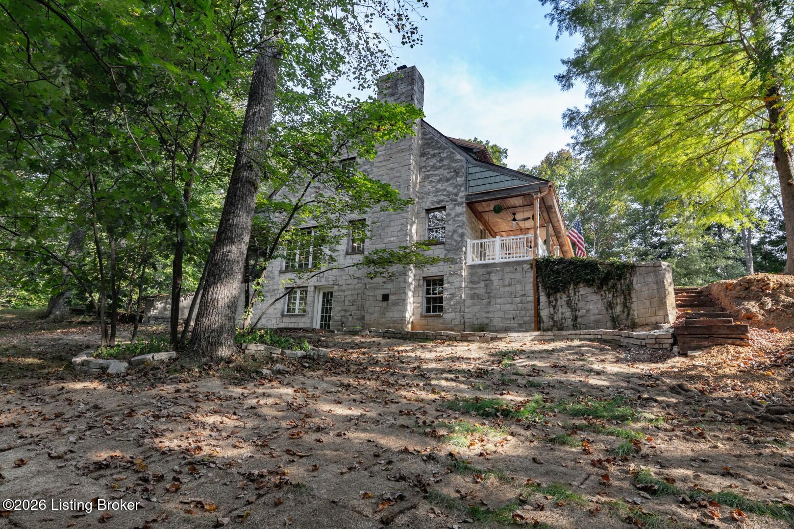 2028 Wooldridge Ferry Rd Property Photo 9