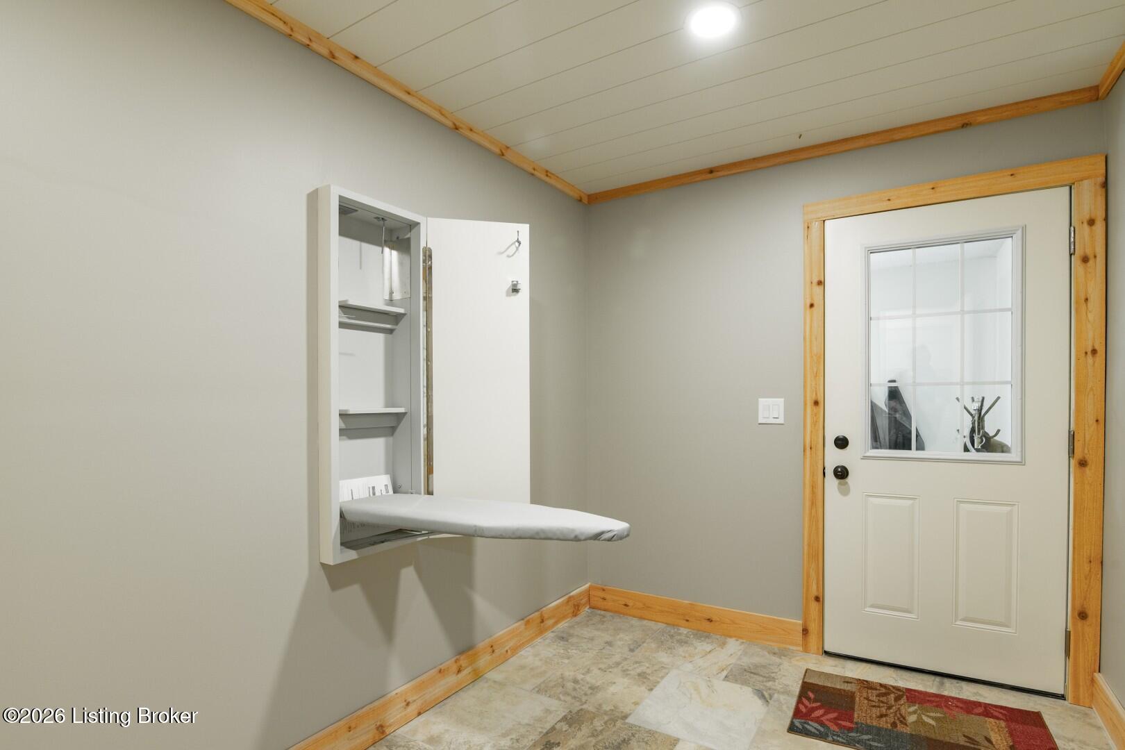 2028 Wooldridge Ferry Rd Property Photo 54