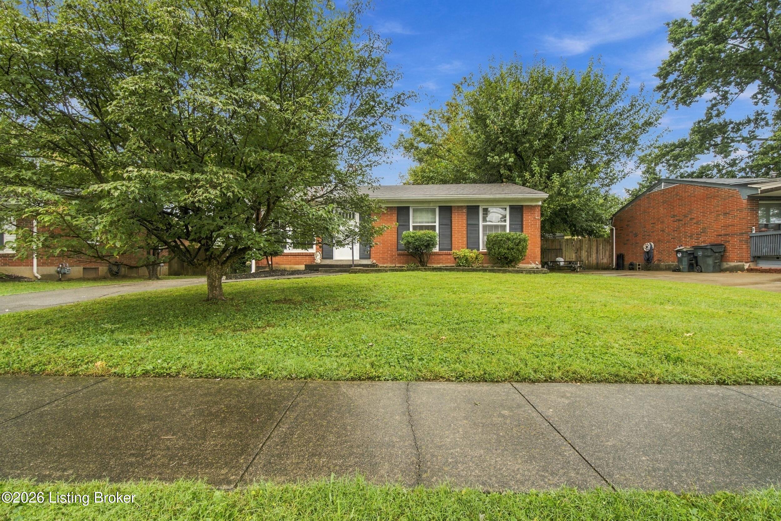 2516 Tregaron Ave Property Photo 1