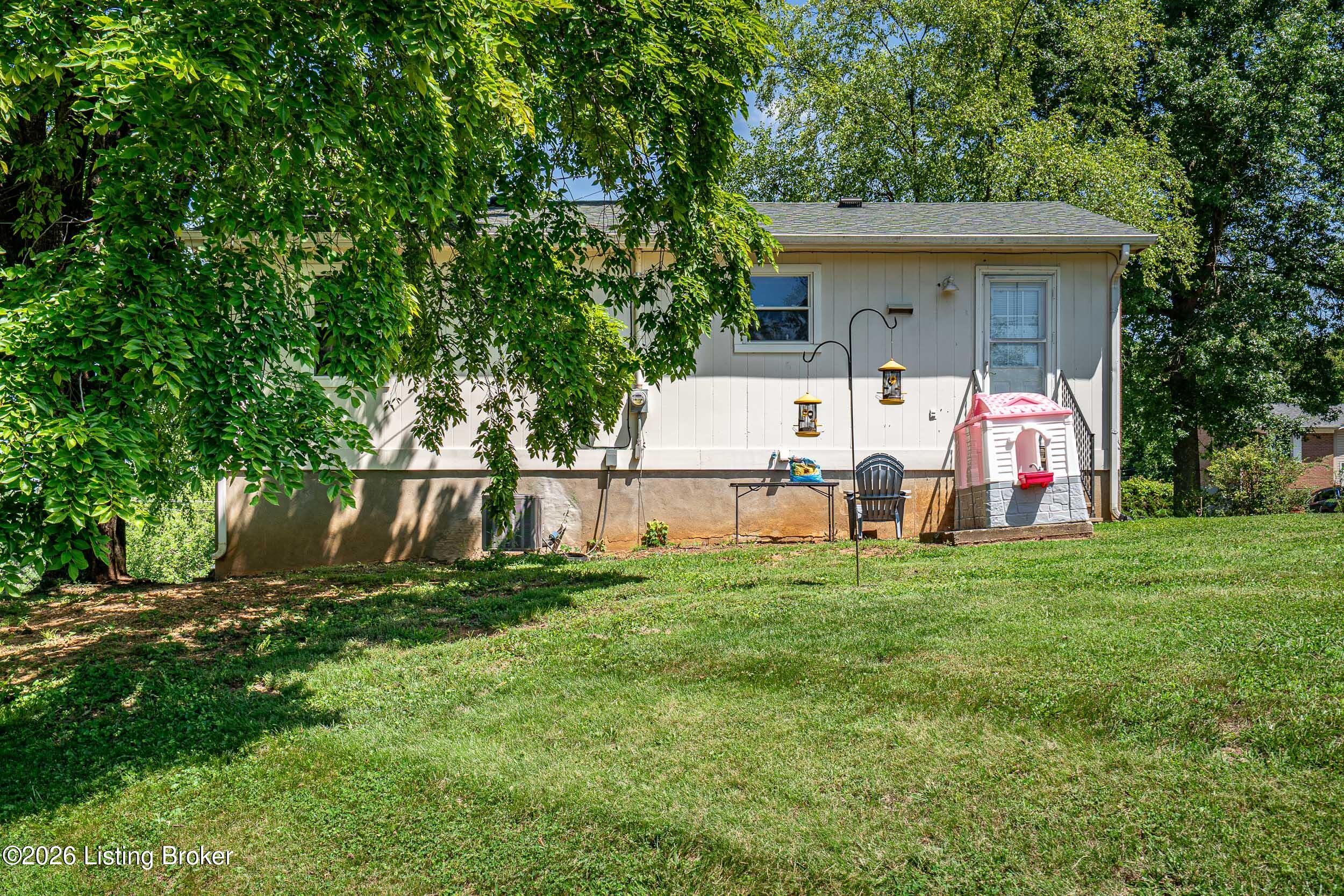 102 Dixon Ave Property Photo 30