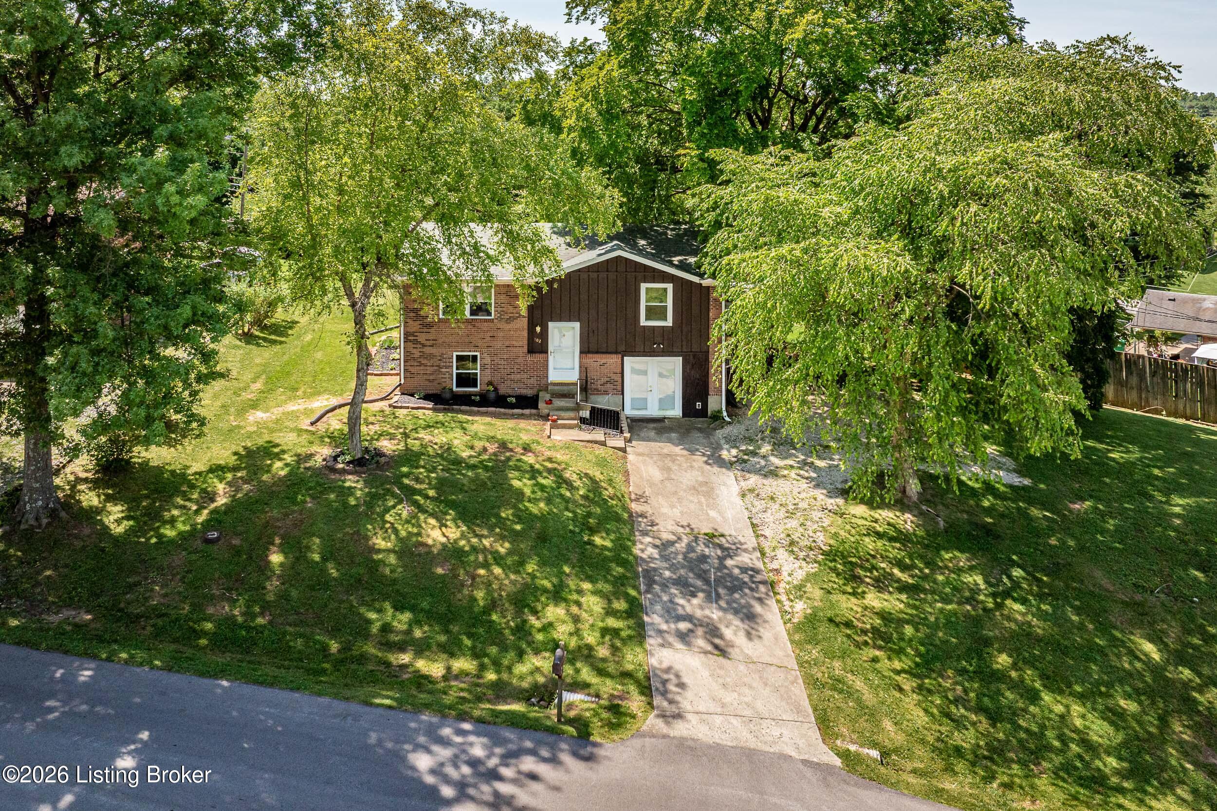 102 Dixon Ave Property Photo 33