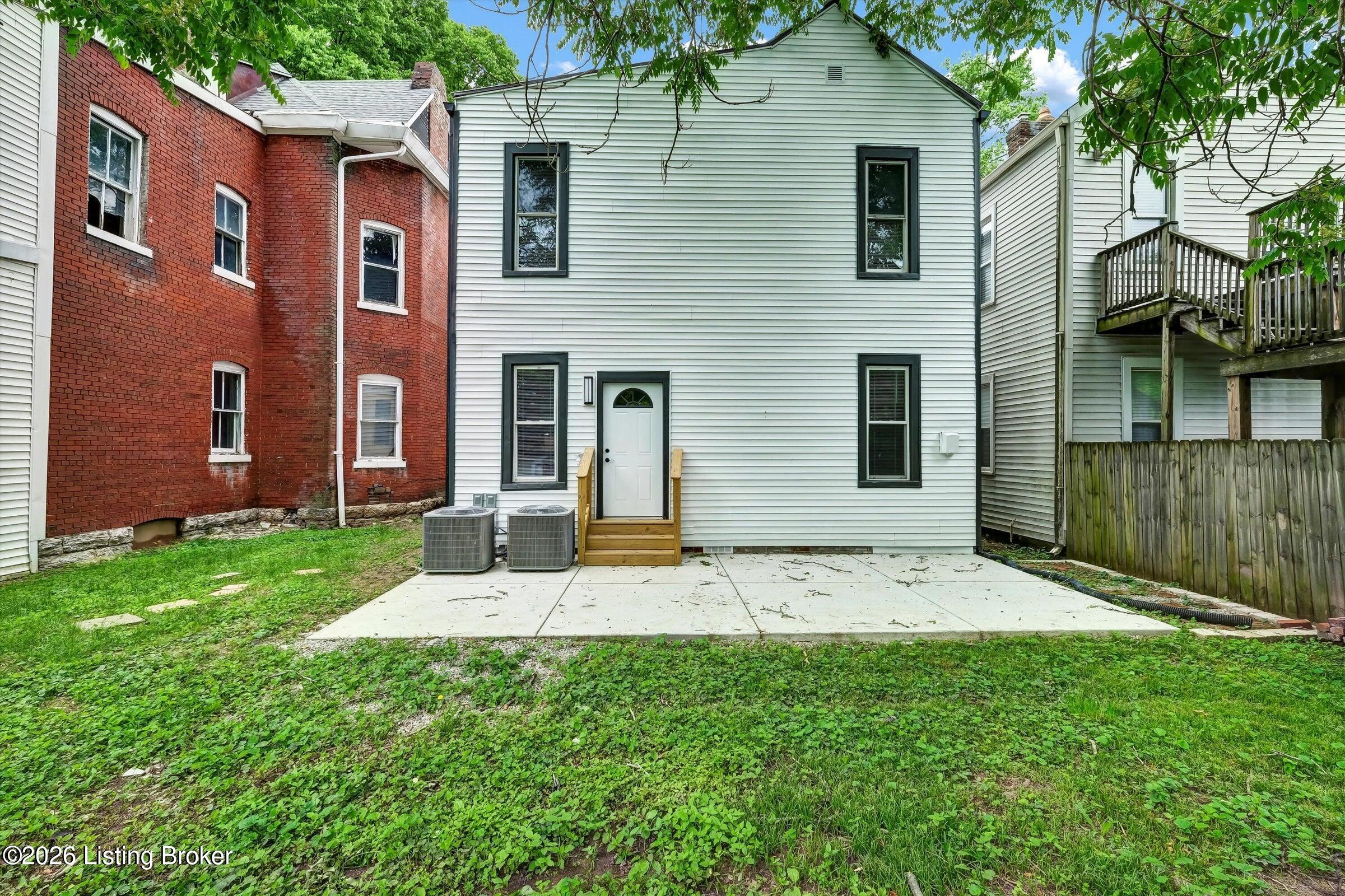 1426 S Brook St Unit 1 Property Photo 24