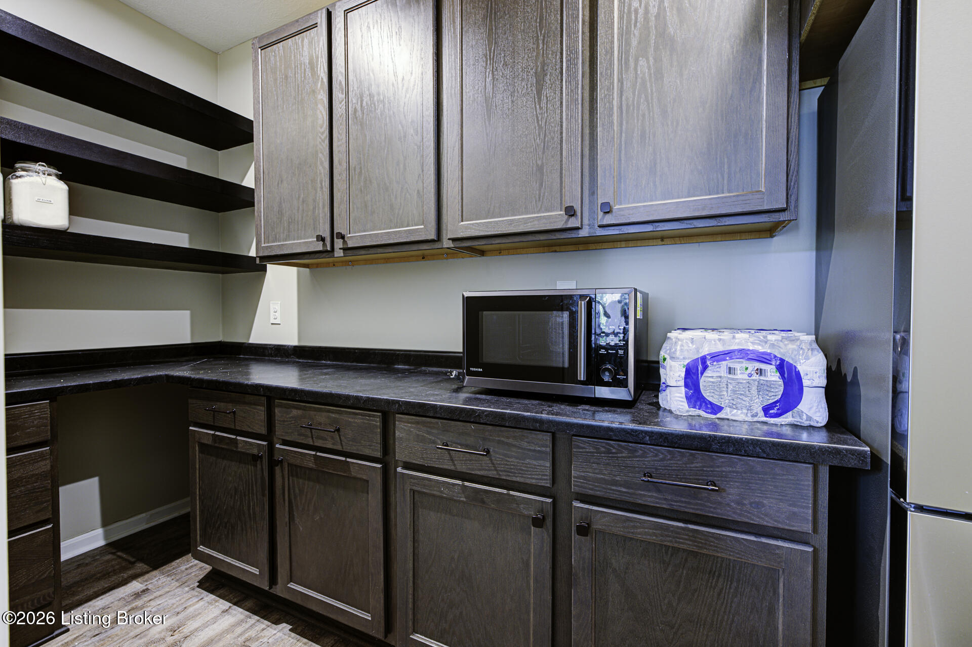 10507 Vista View Dr Property Photo 18
