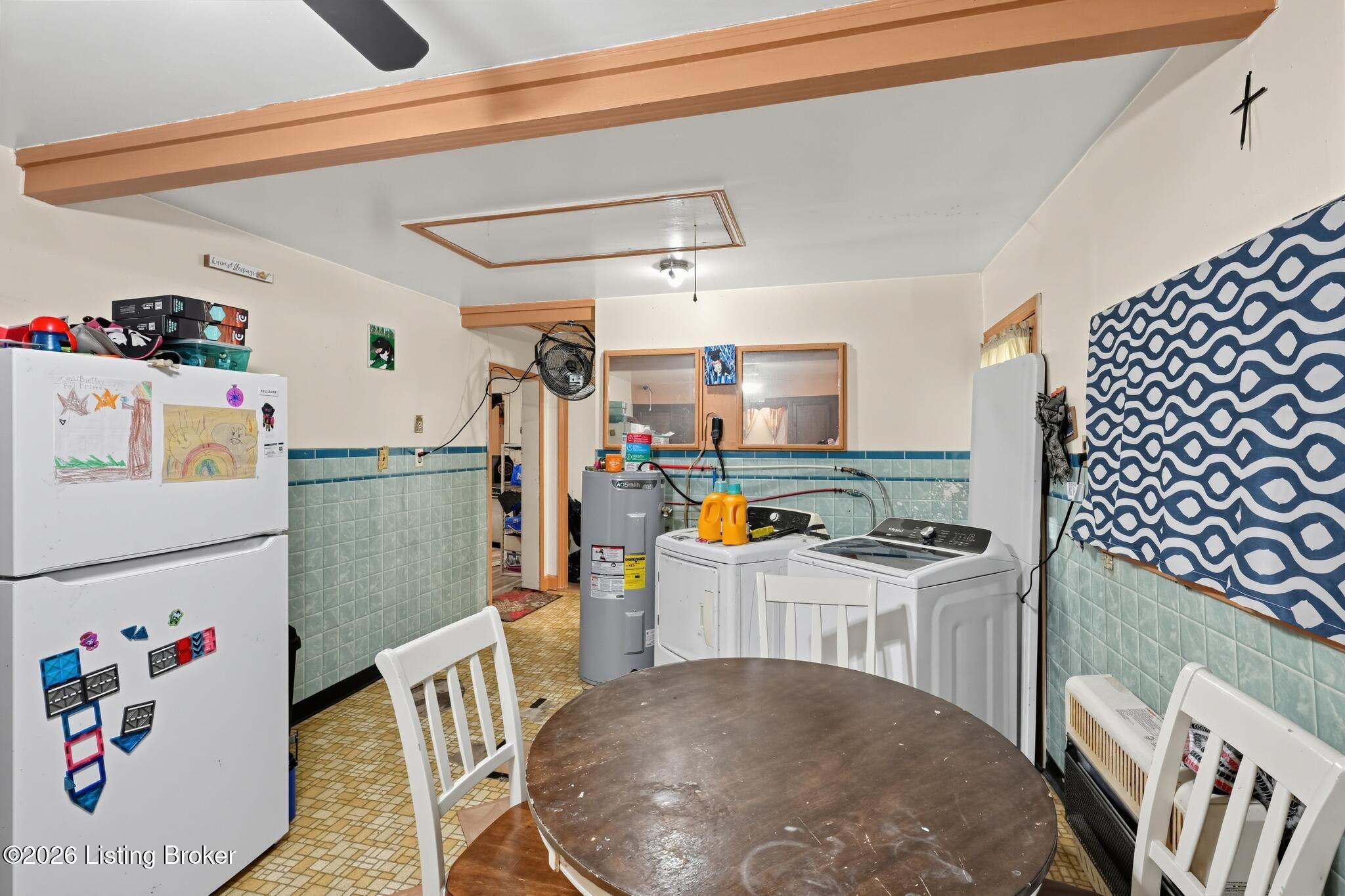 181 Lotus Rd Property Photo 9