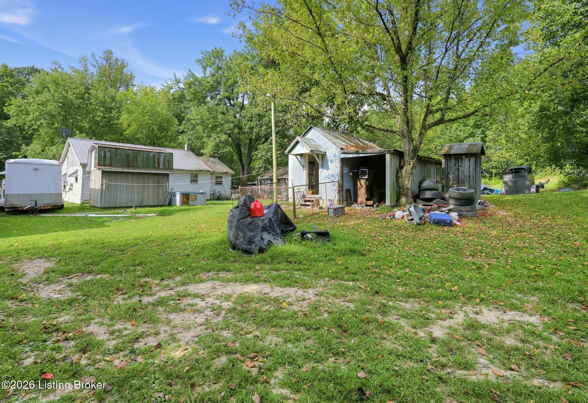 181 Lotus Rd Property Photo 27