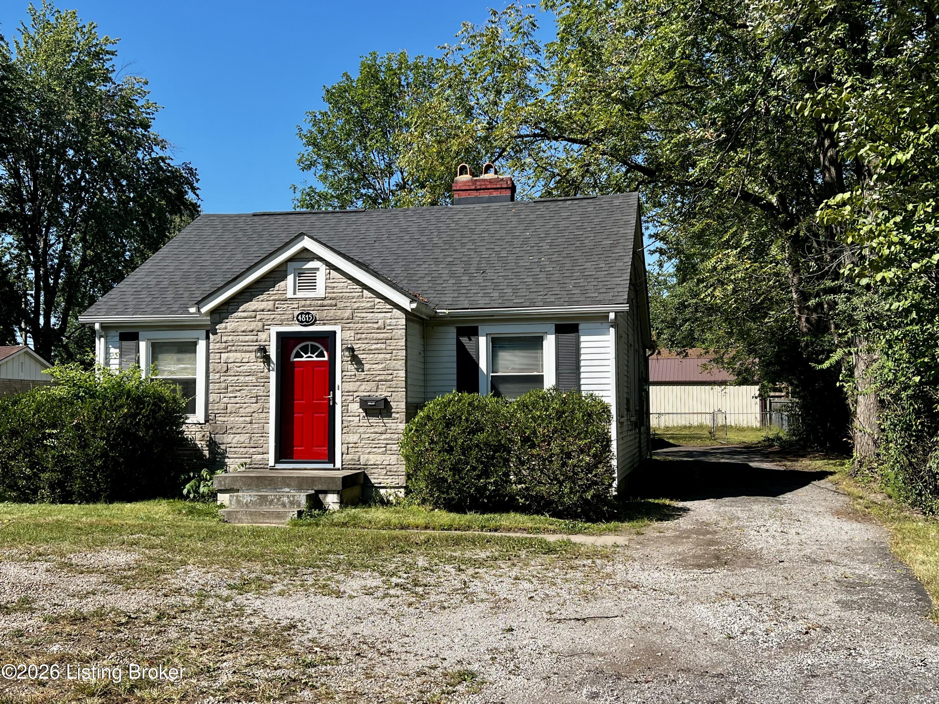 4815 Greenwood Rd Property Photo 1