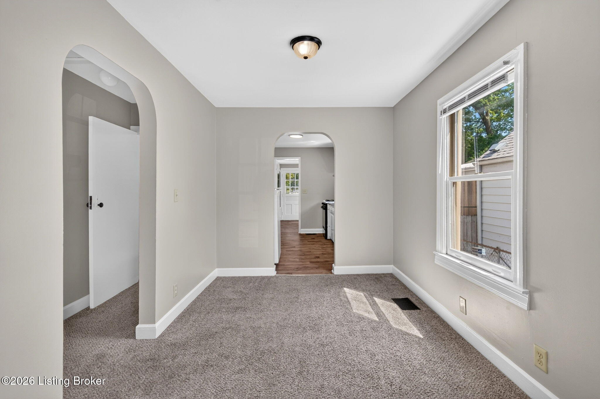 1327 Shingo Ave Property Photo 9