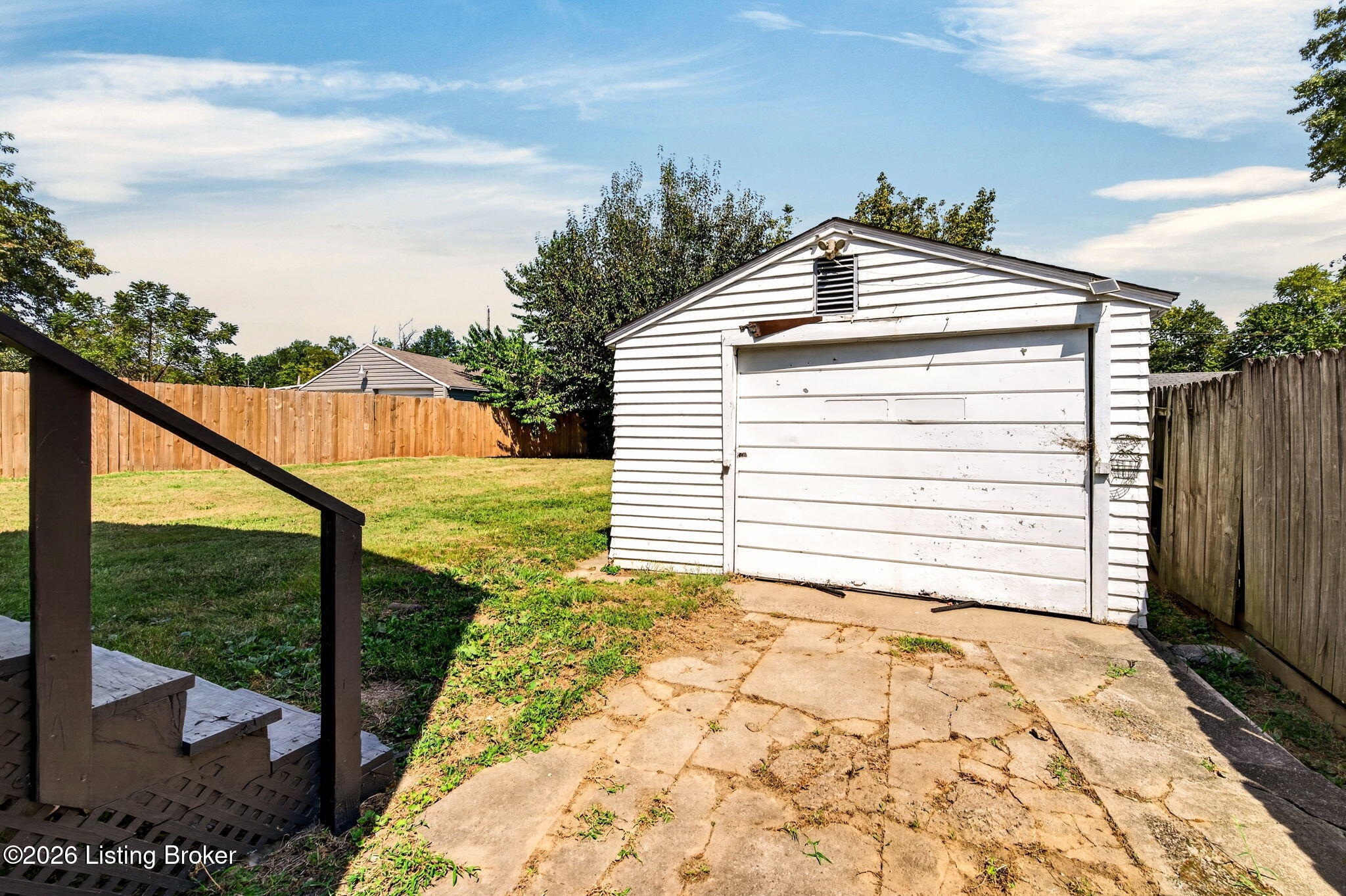 1327 Shingo Ave Property Photo 25