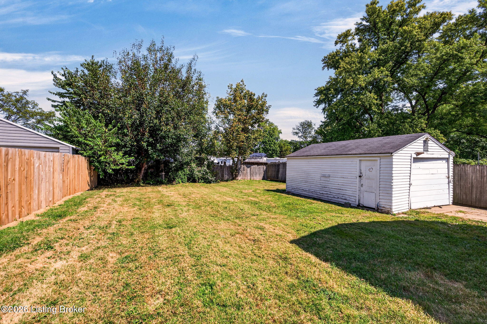 1327 Shingo Ave Property Photo 27
