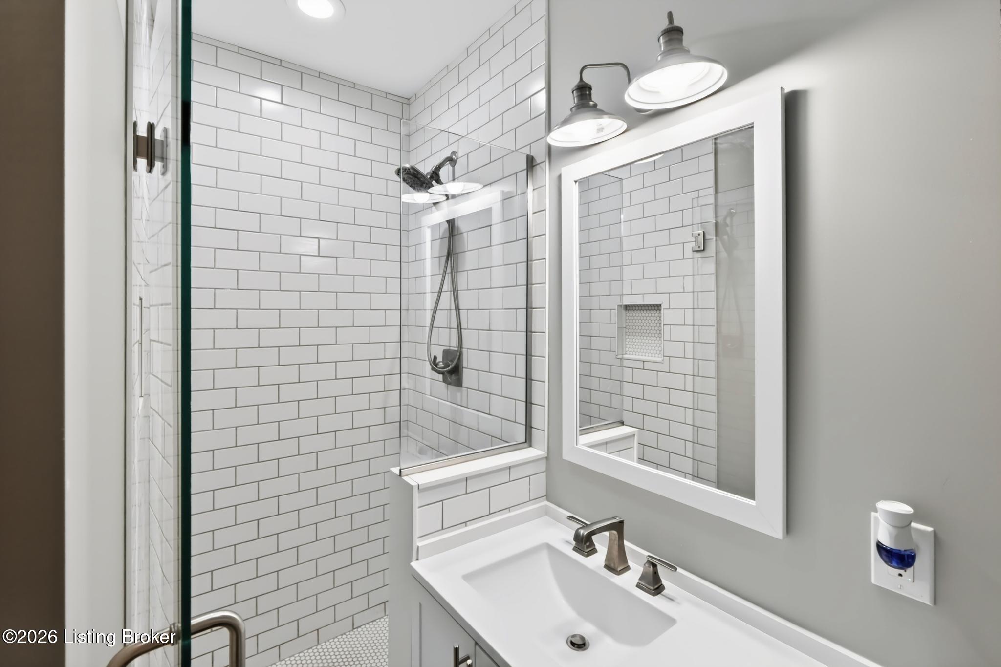 210 Cornell Pl Property Photo 22