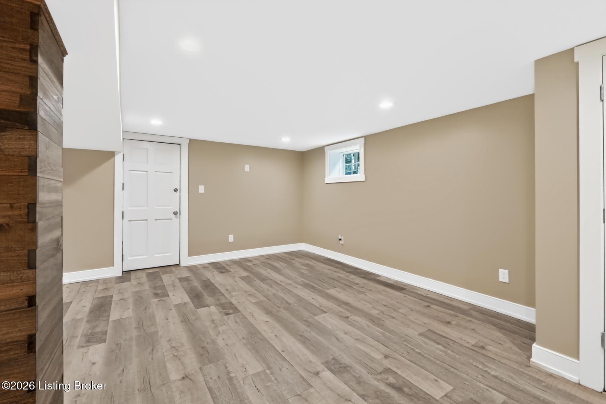 210 Cornell Pl Property Photo 28