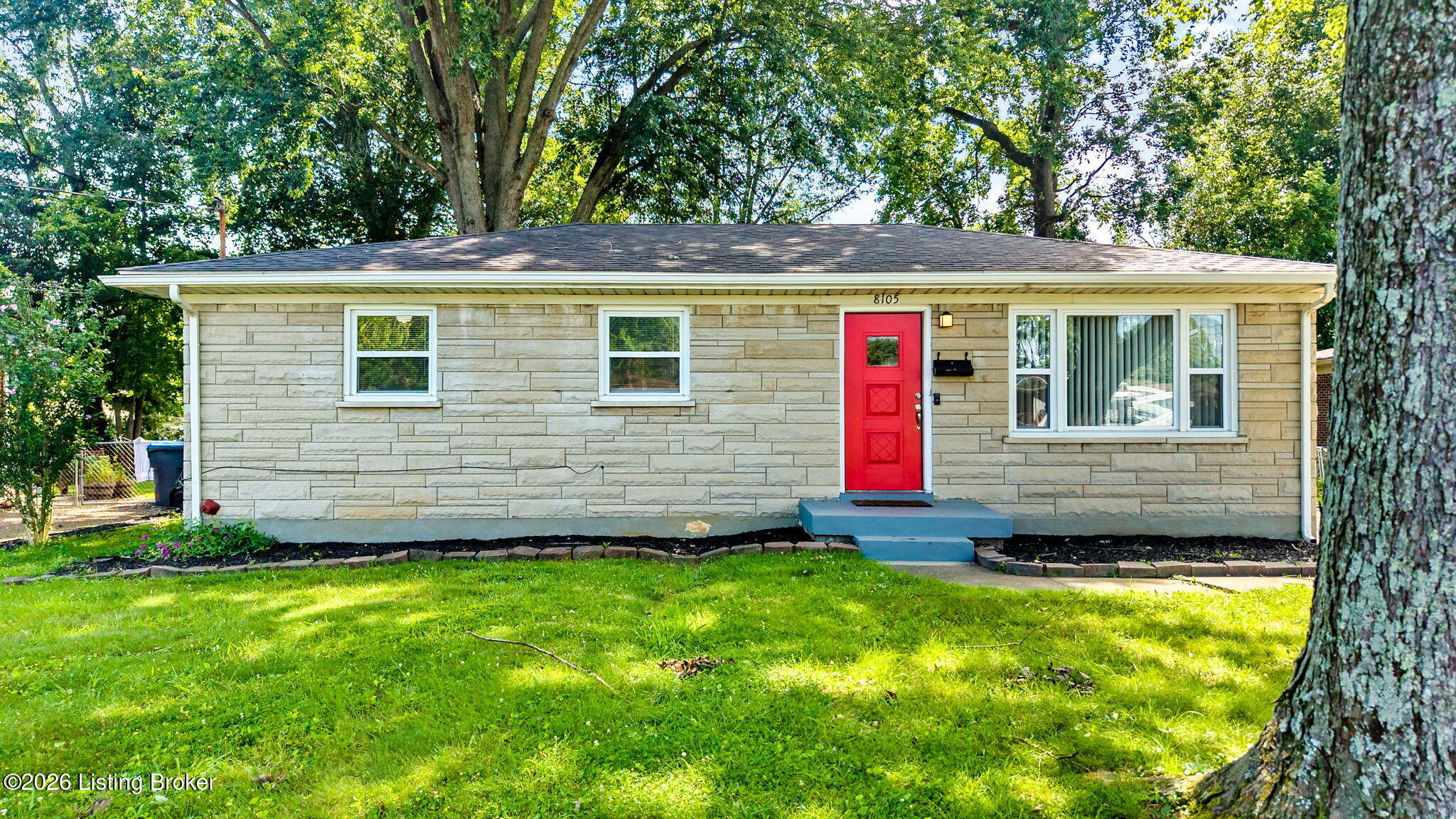 8105 Devonshire Dr Property Photo 1