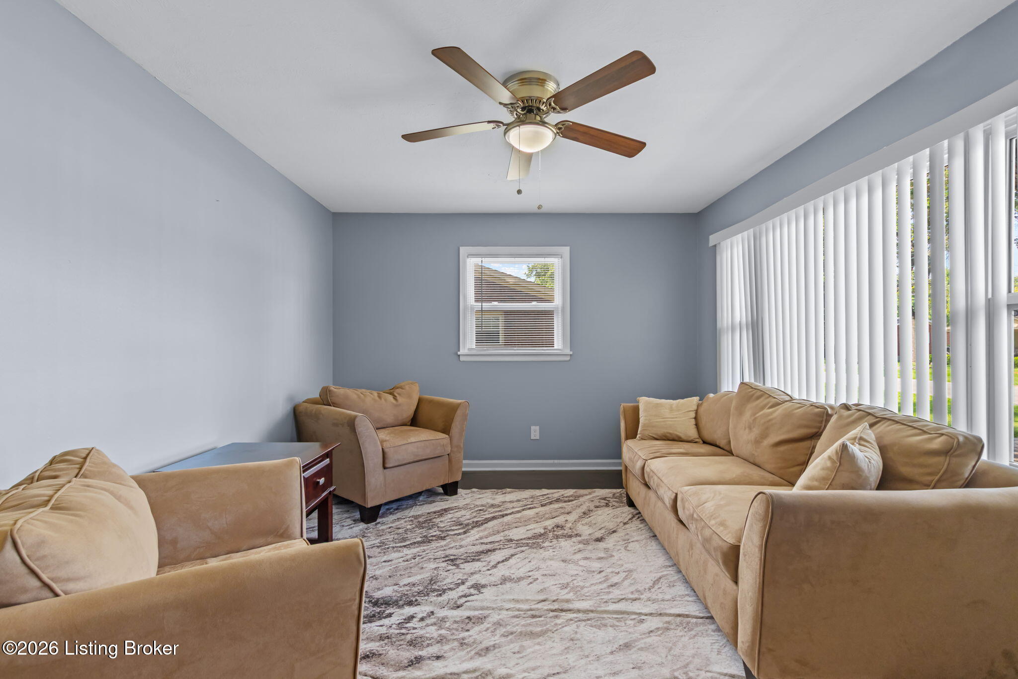 8105 Devonshire Dr Property Photo 8