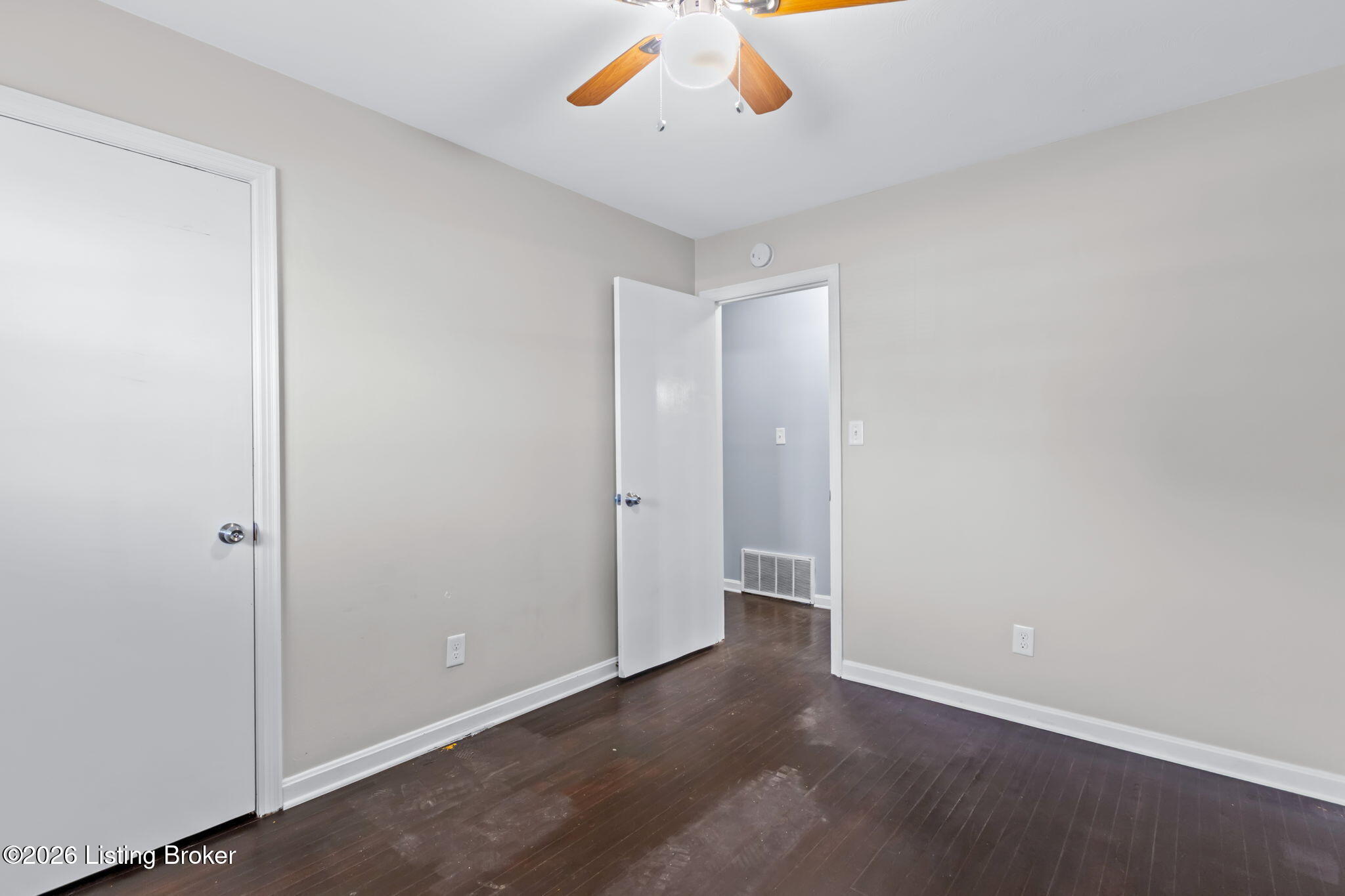 8105 Devonshire Dr Property Photo 11