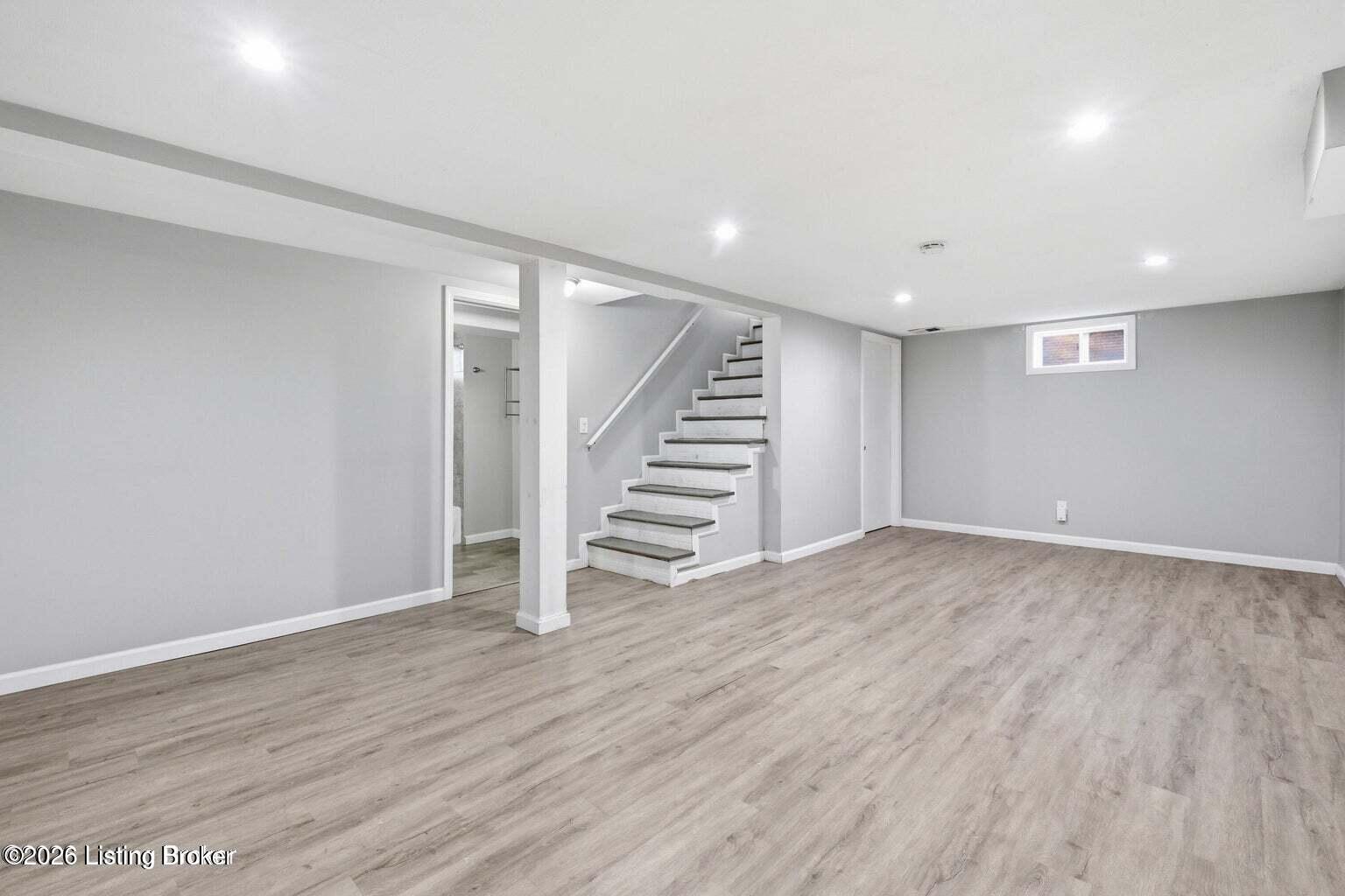 8105 Devonshire Dr Property Photo 27