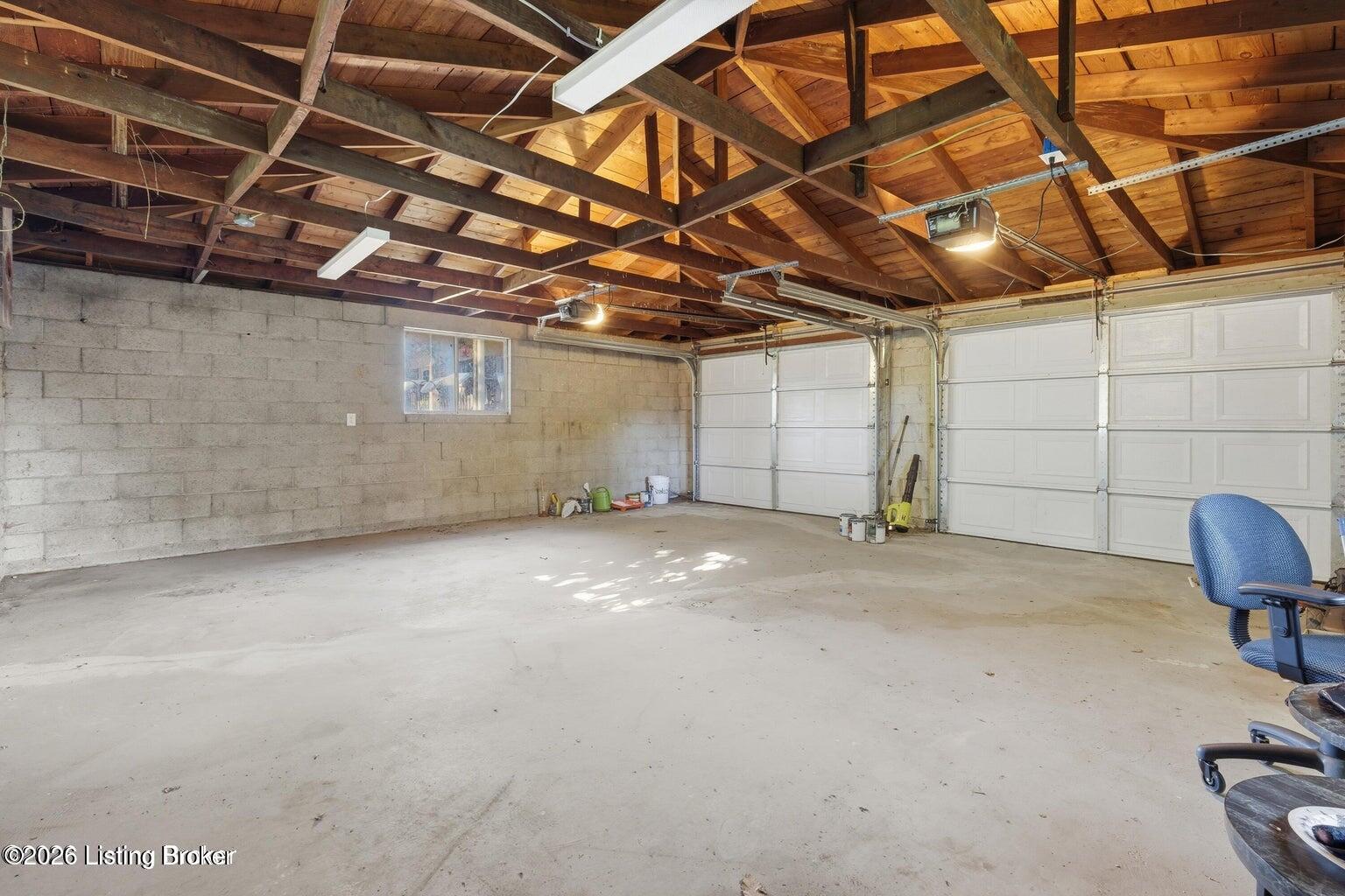 8105 Devonshire Dr Property Photo 36