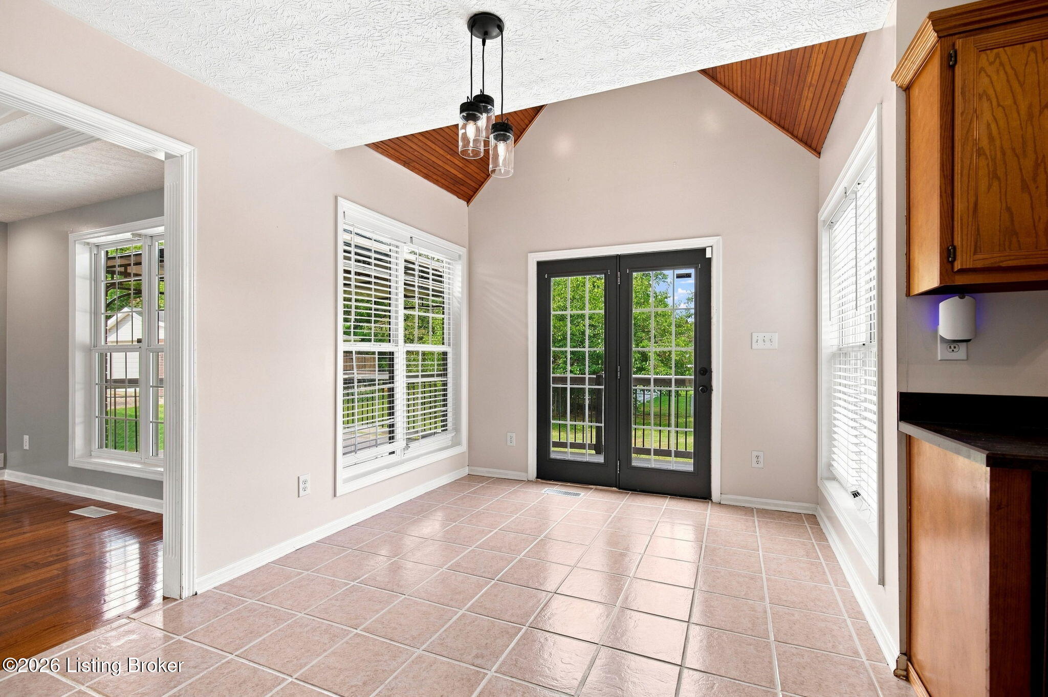 121 Holly Hills Dr Property Photo 25