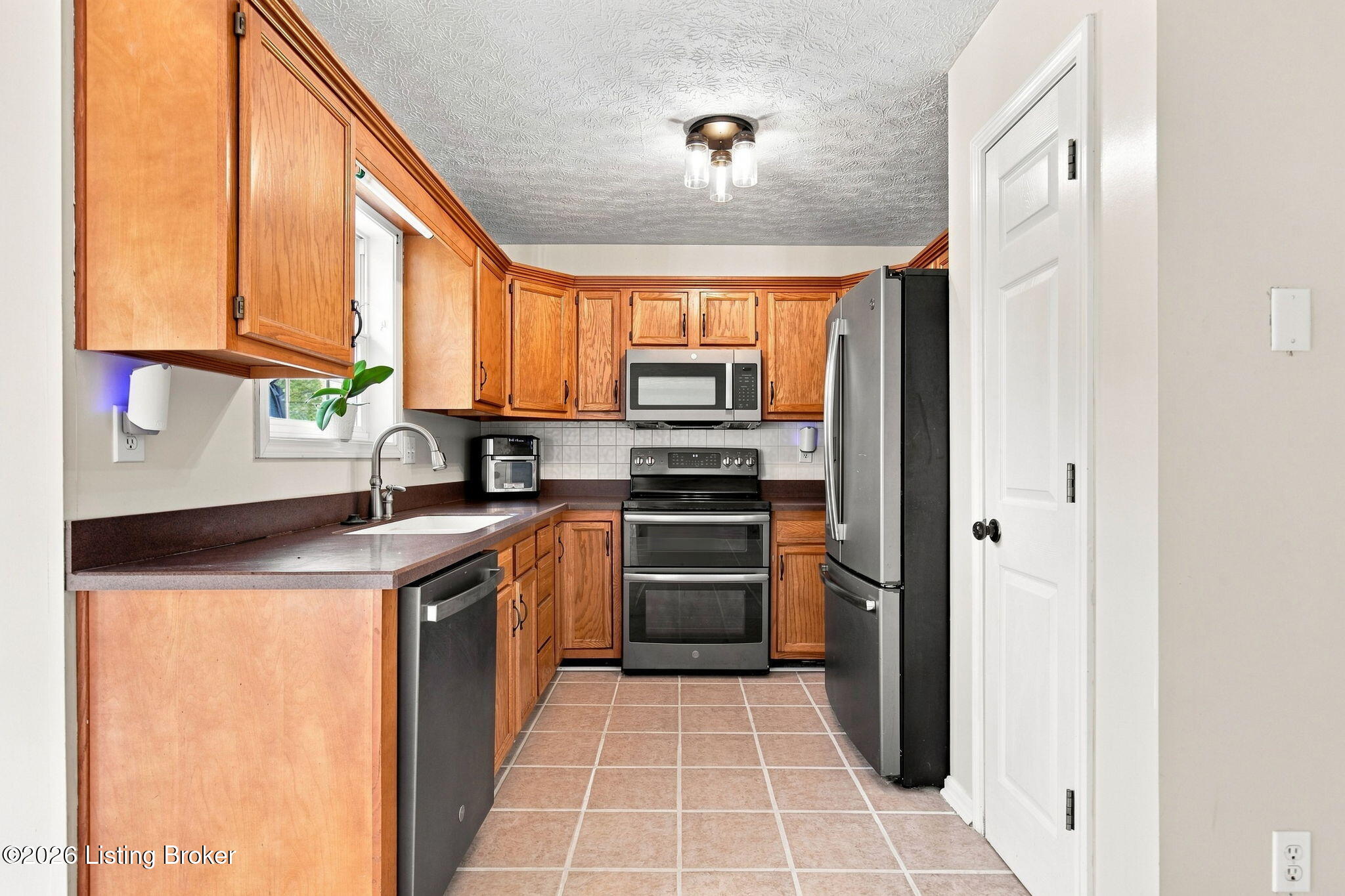 121 Holly Hills Dr Property Photo 26