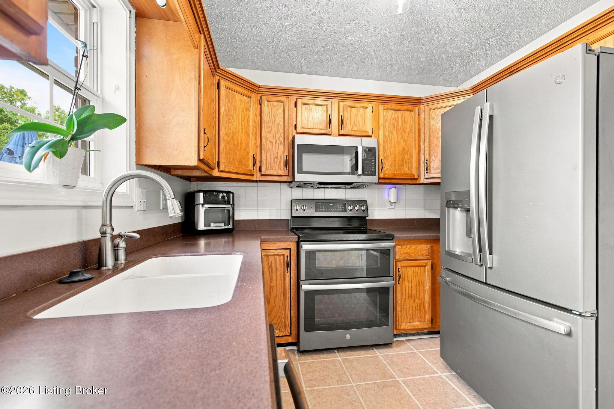 121 Holly Hills Dr Property Photo 28