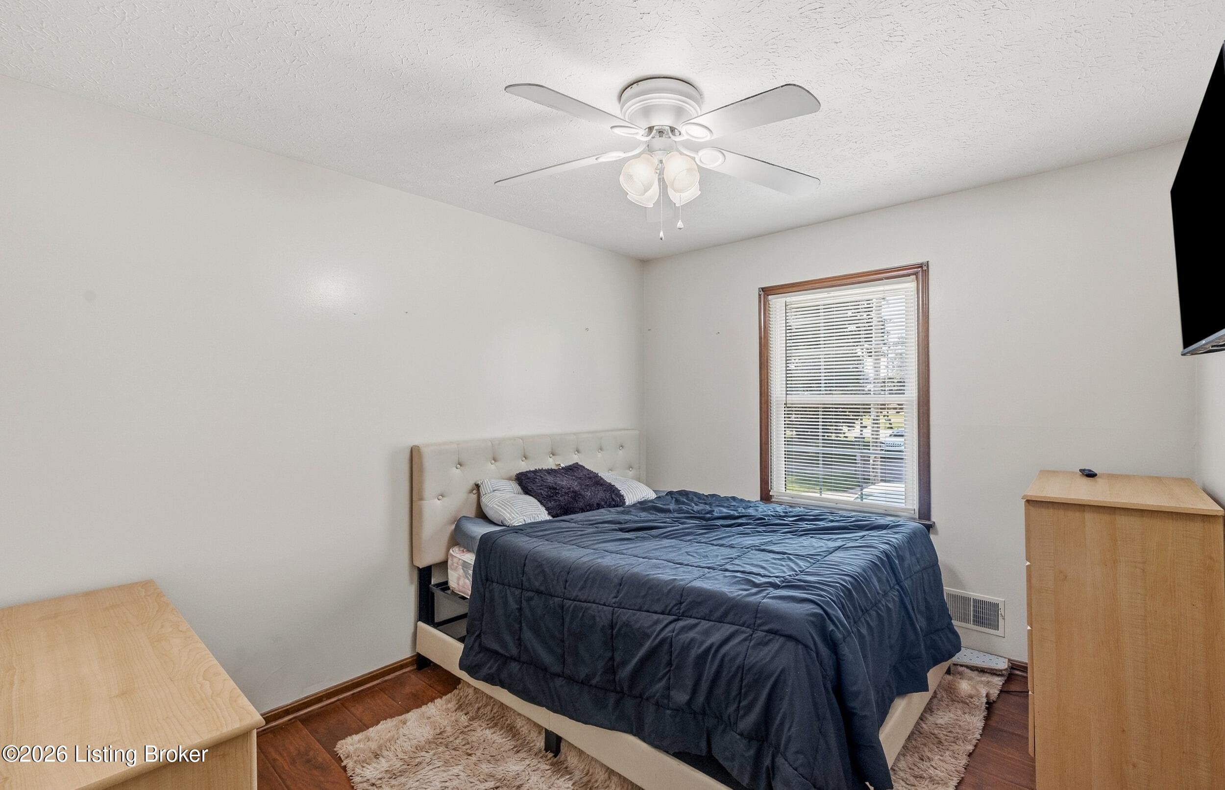 6603 Everton Dr Property Photo 14