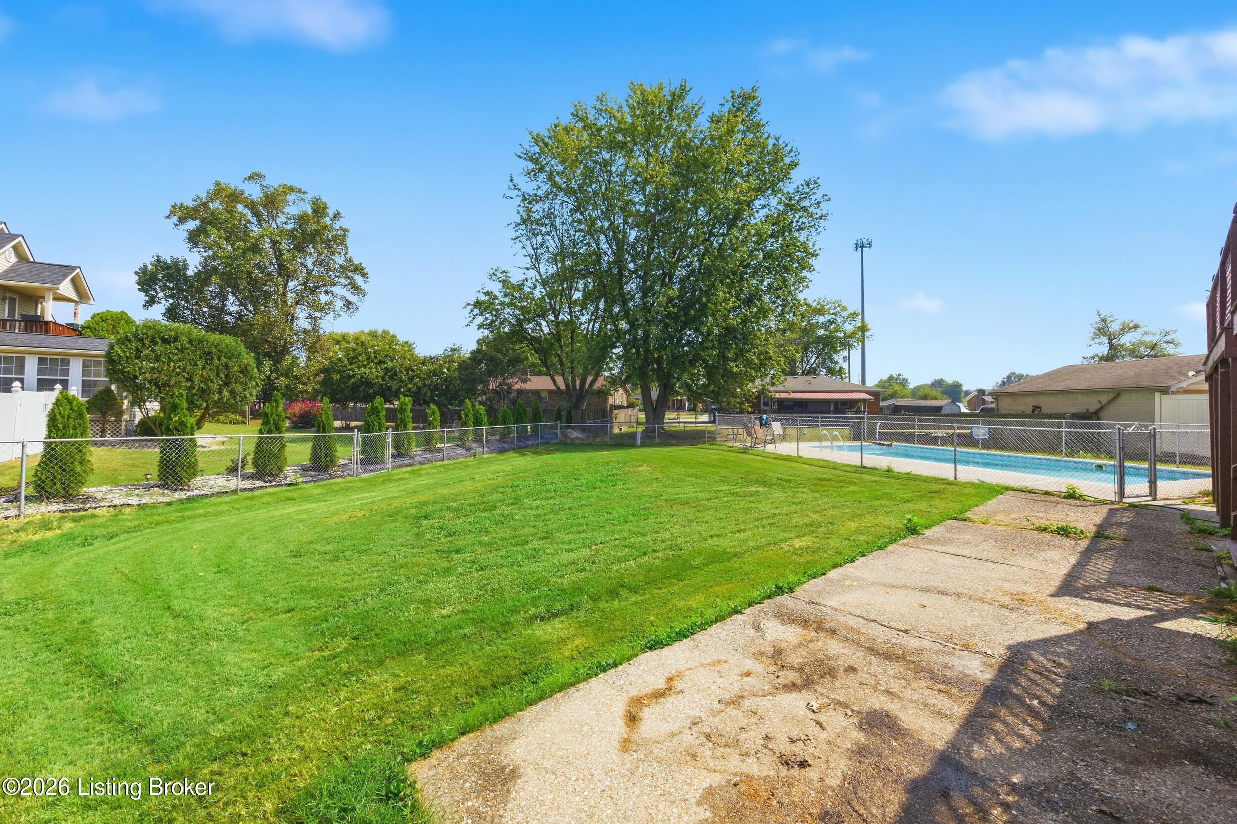 6603 Everton Dr Property Photo 28