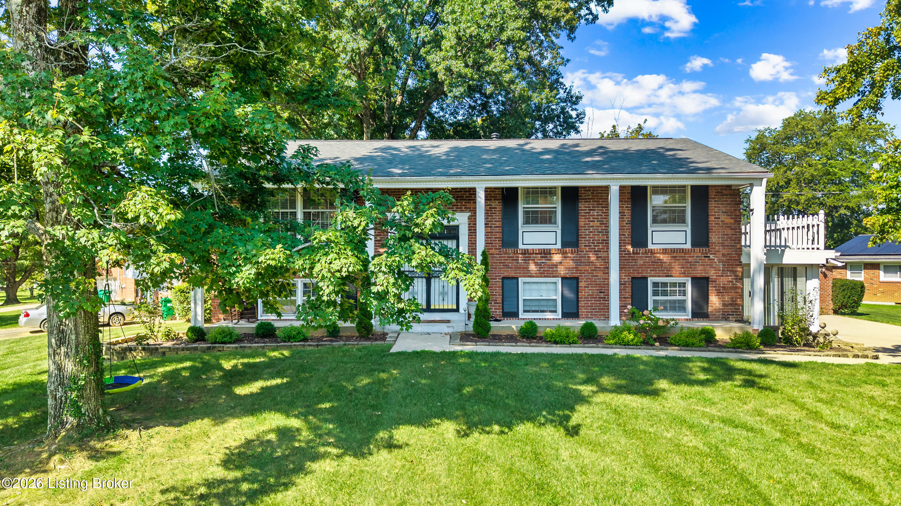6516 Hollow Tree Rd Property Photo
