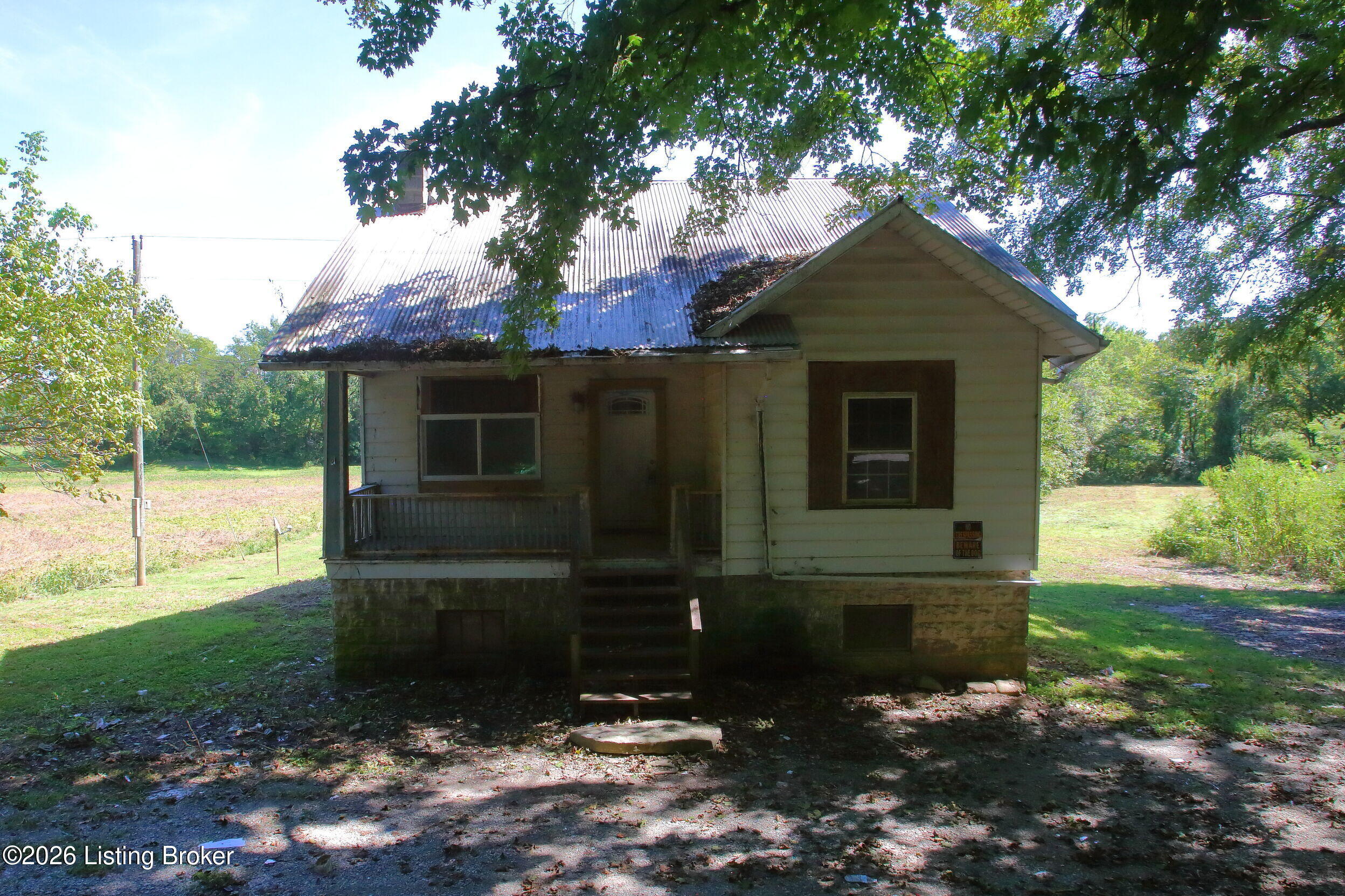 11990 Old Highway 111 Property Photo 4
