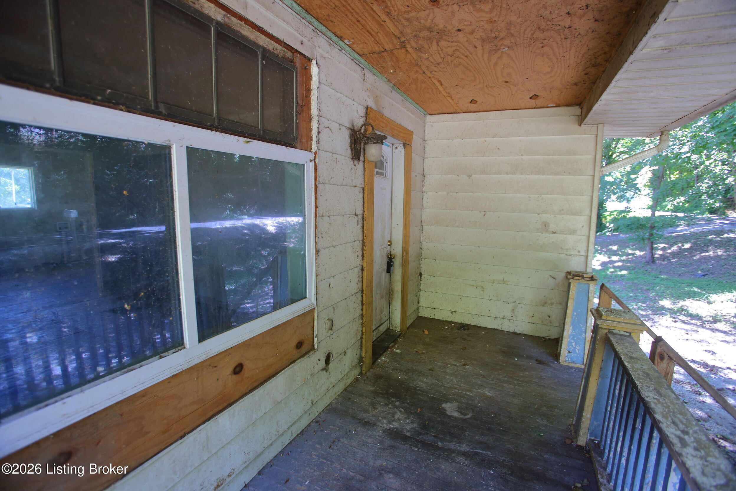 11990 Old Highway 111 Property Photo 6