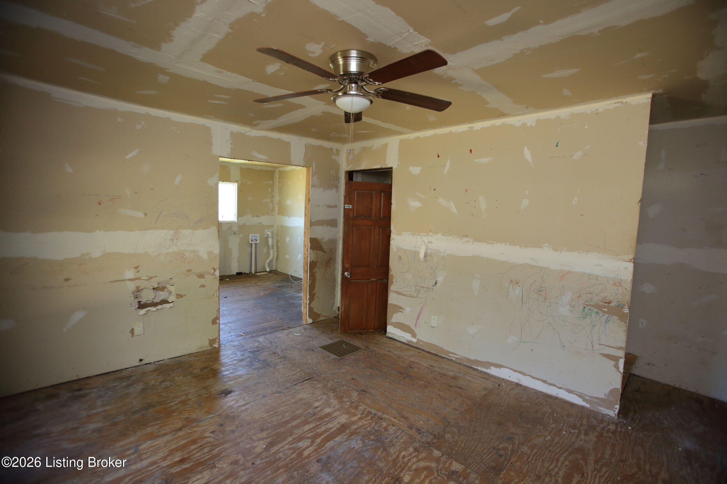 11990 Old Highway 111 Property Photo 8