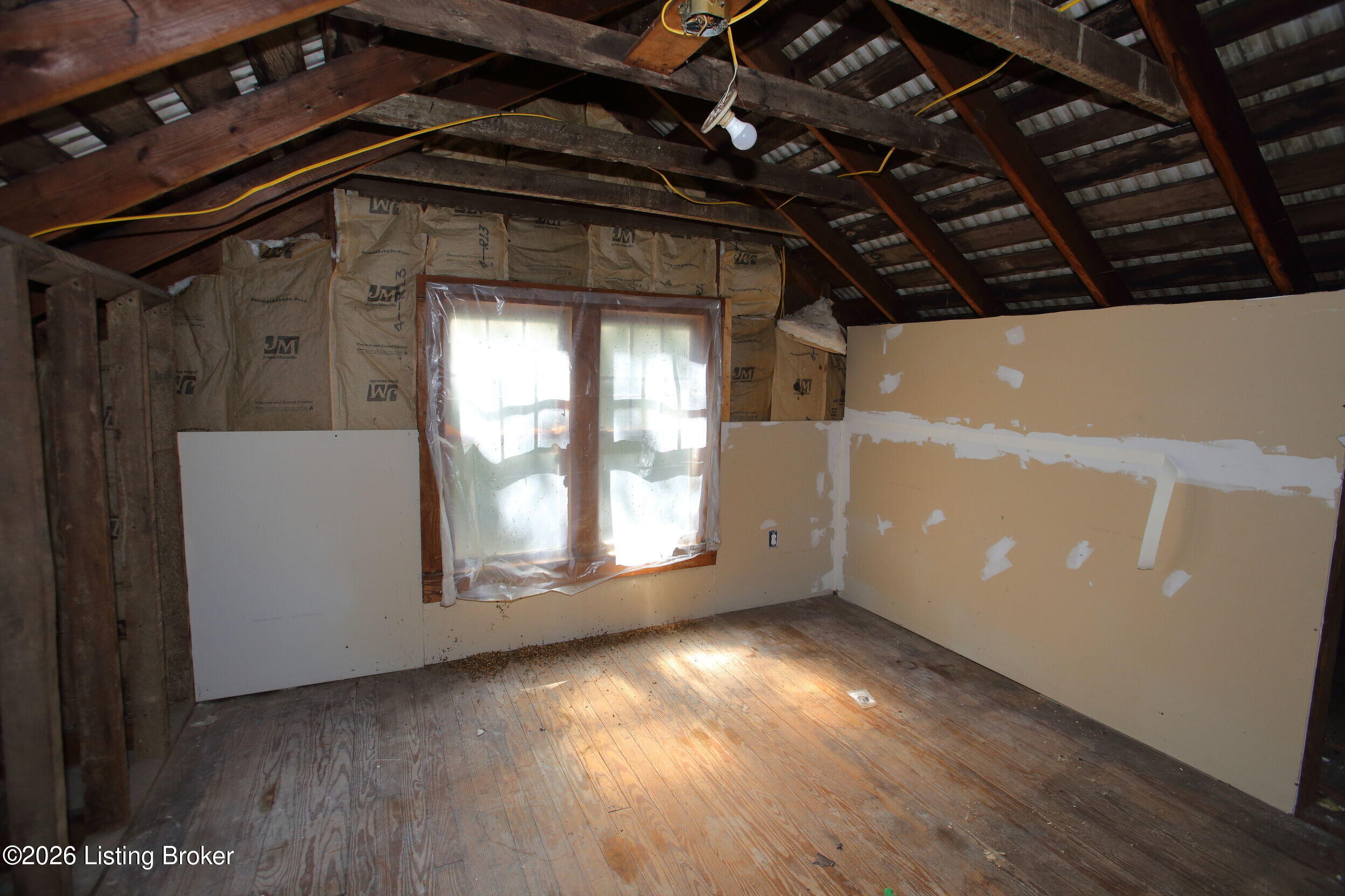 11990 Old Highway 111 Property Photo 22