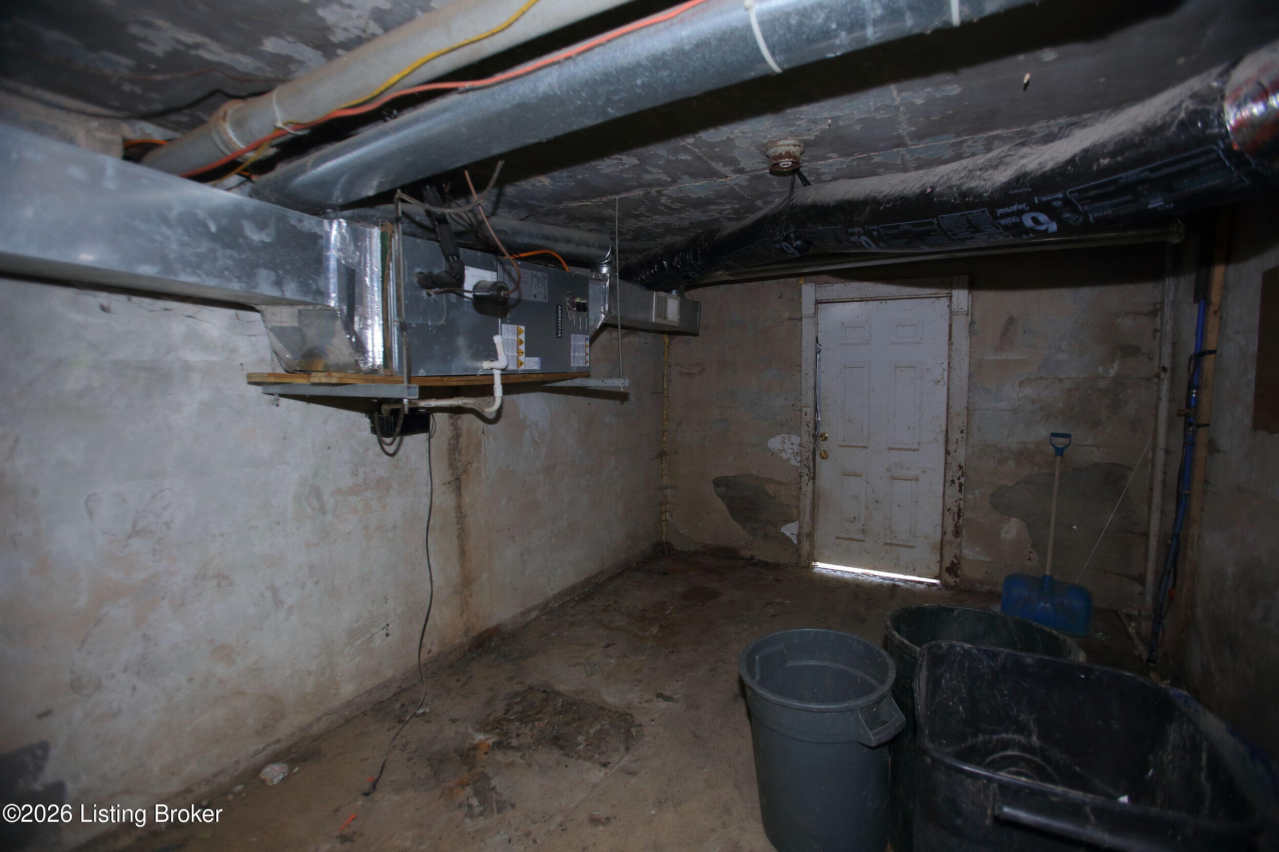 11990 Old Highway 111 Property Photo 25