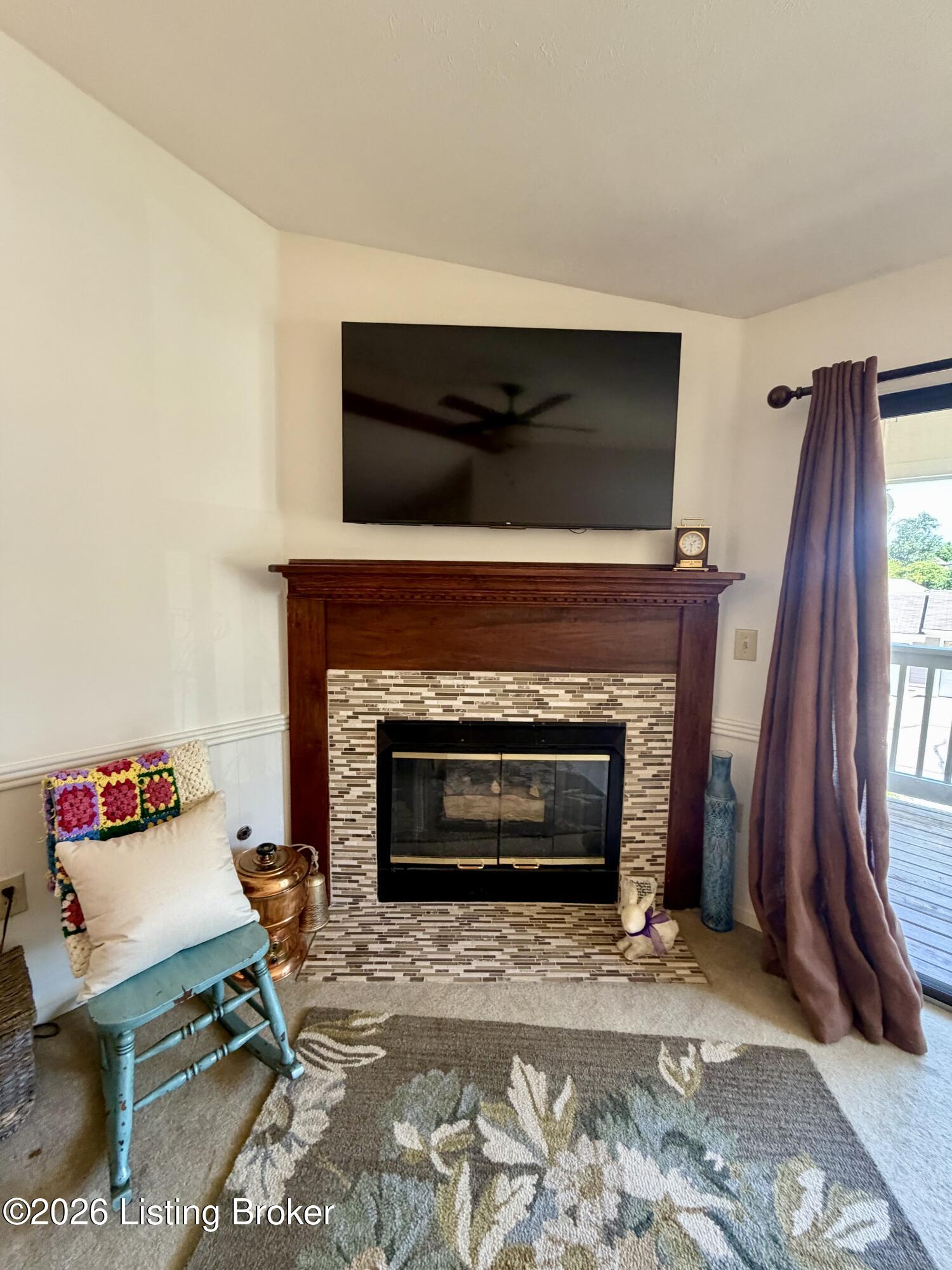 420 Ethridge Ave 205 Property Photo 6