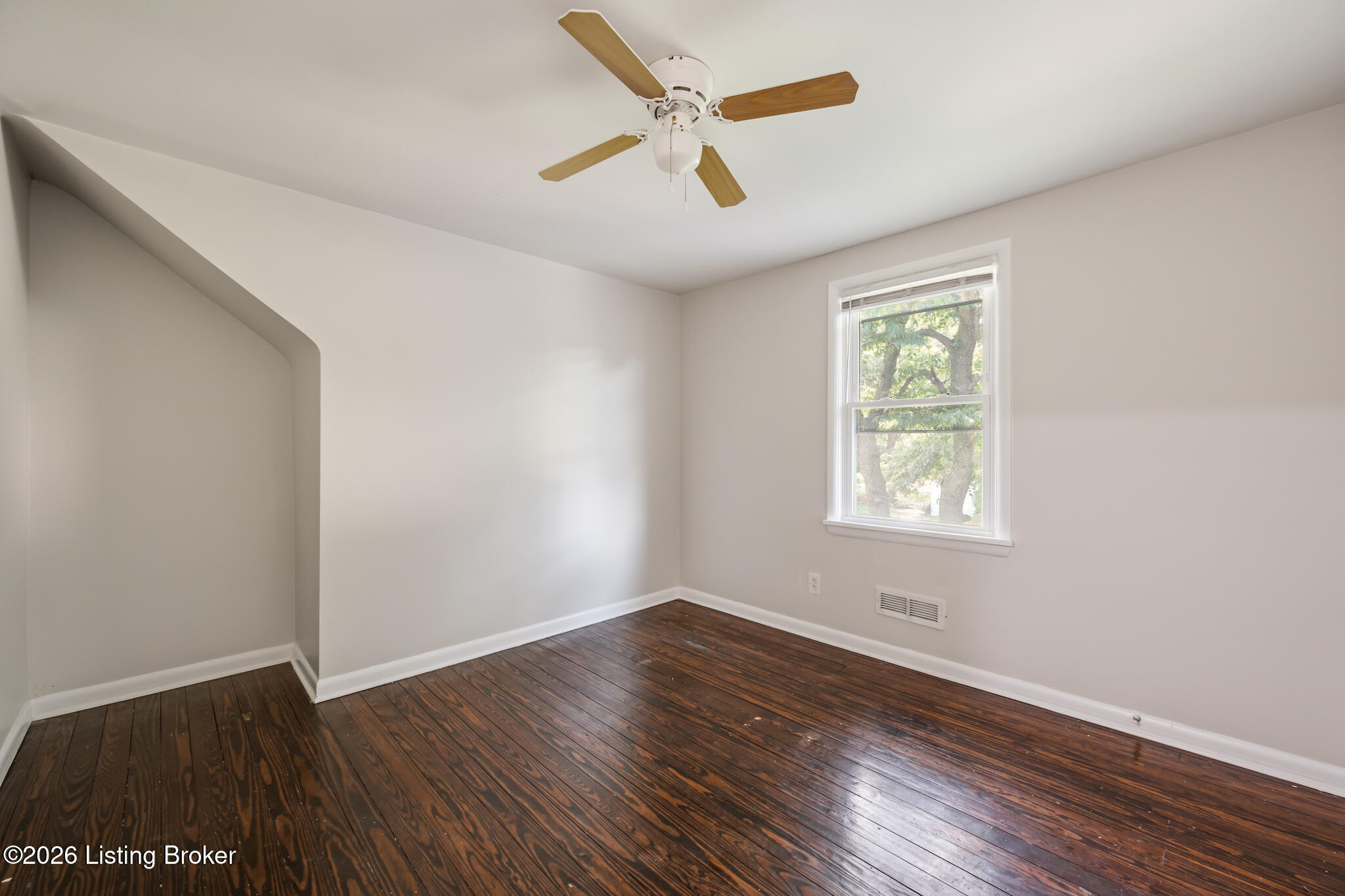 1412 Indiana Ave Property Photo 18