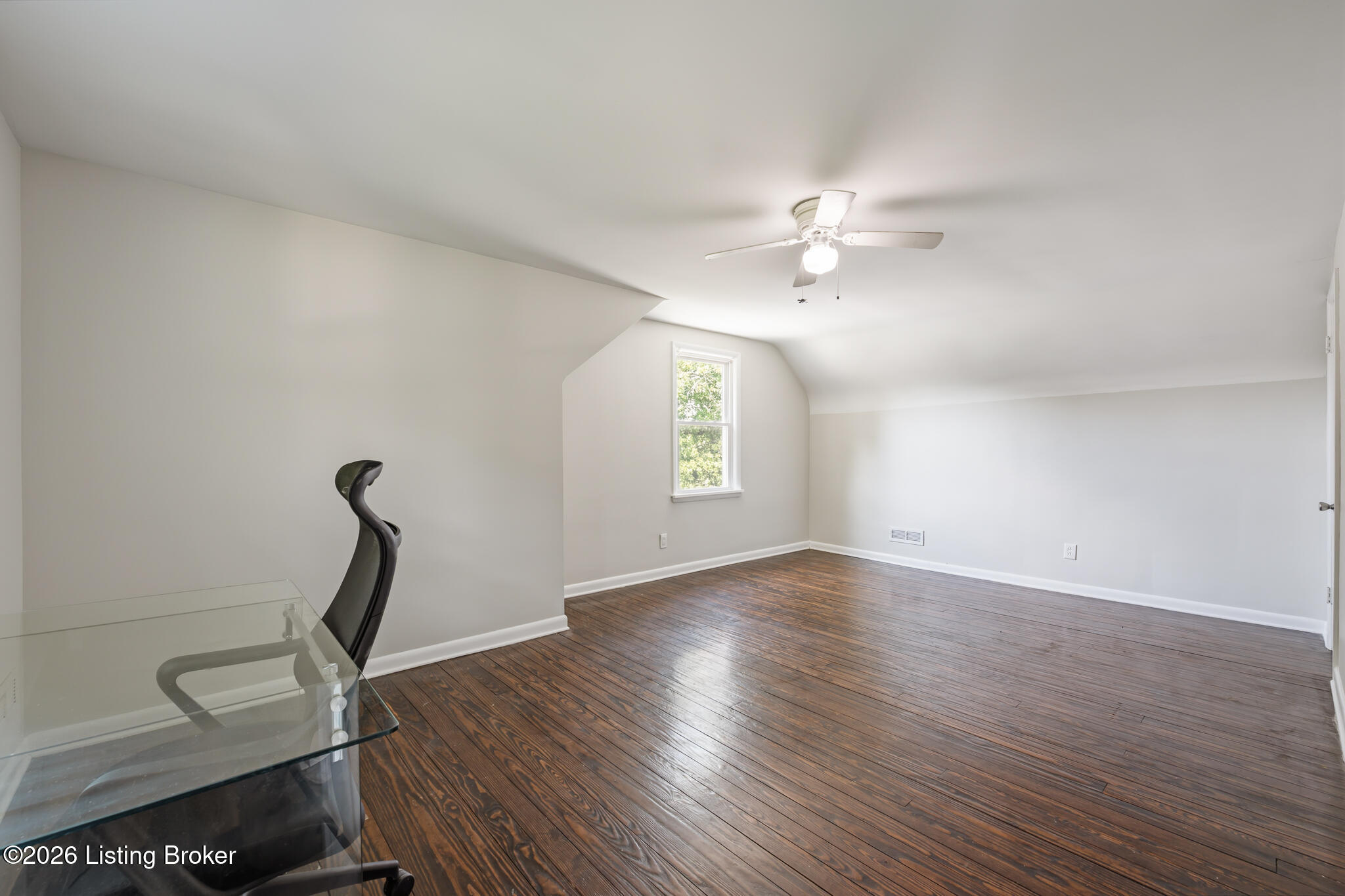 1412 Indiana Ave Property Photo 22