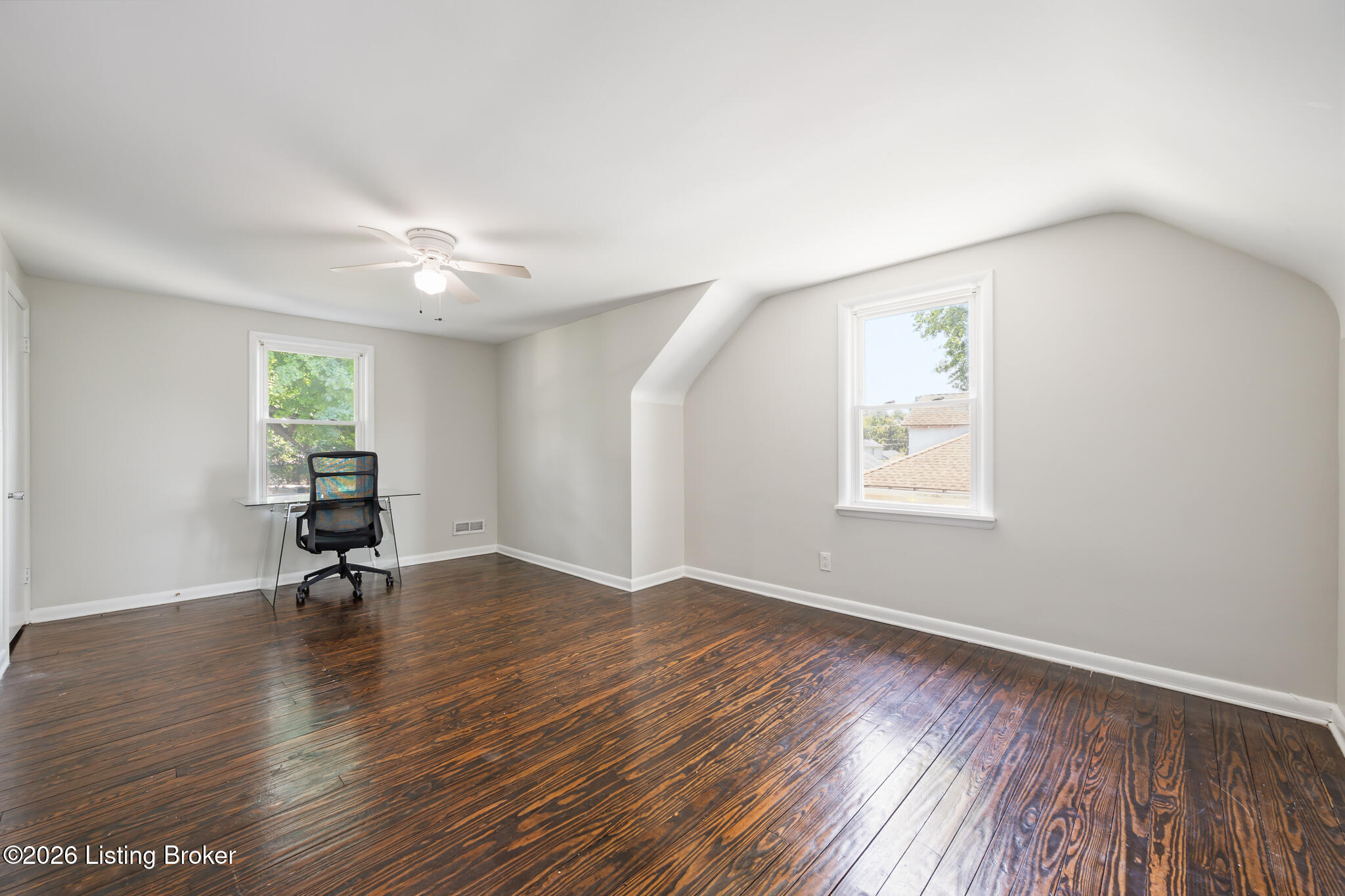 1412 Indiana Ave Property Photo 24