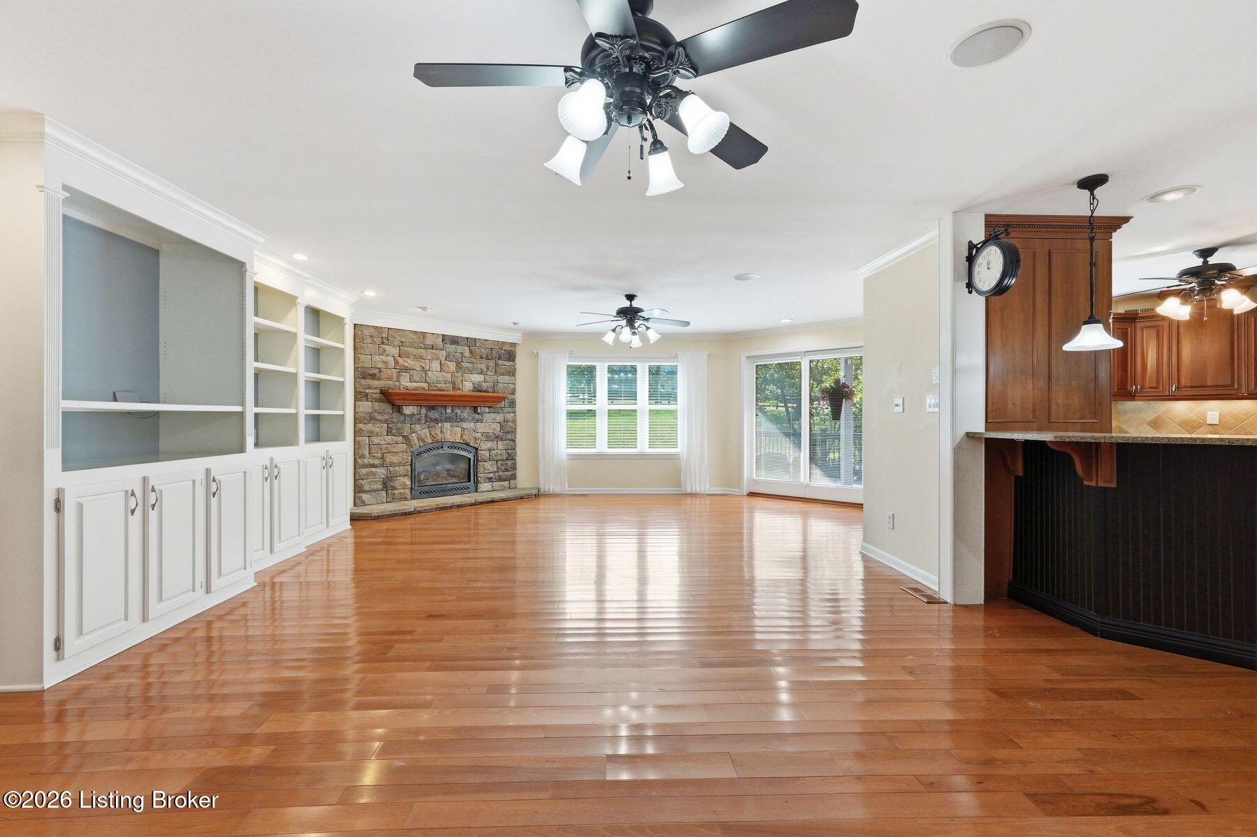 1799 Veechdale Rd Property Photo 11