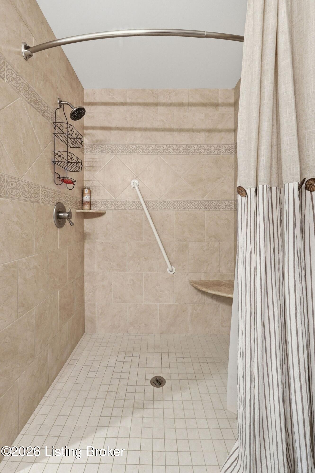 1799 Veechdale Rd Property Photo 47
