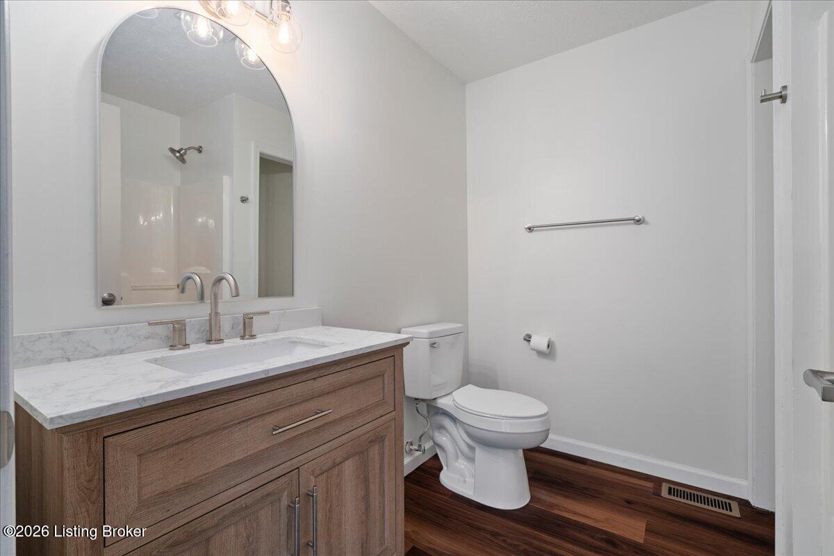 14 Frasure Ln Property Photo 14