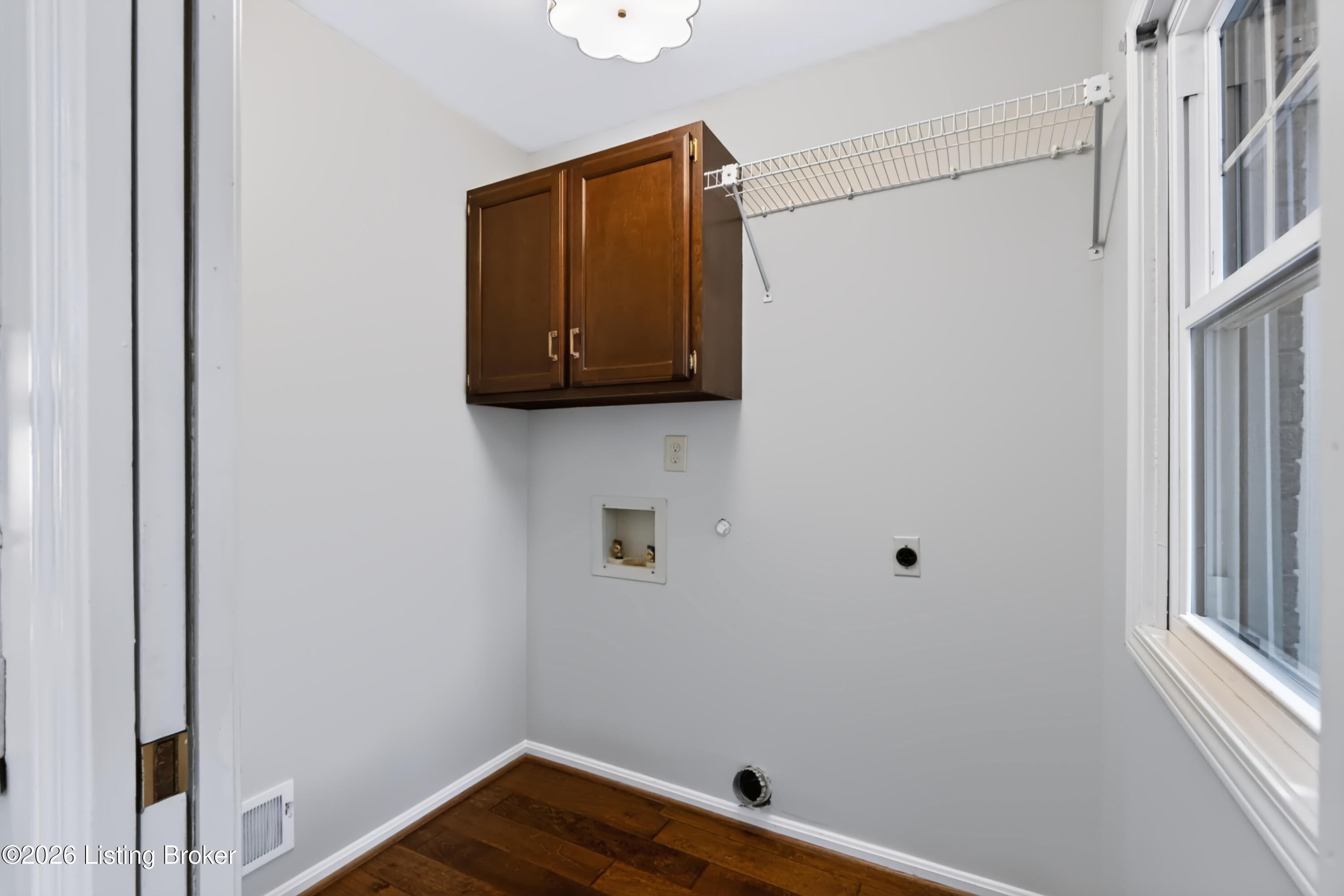 818 Foxgate Rd Property Photo 19