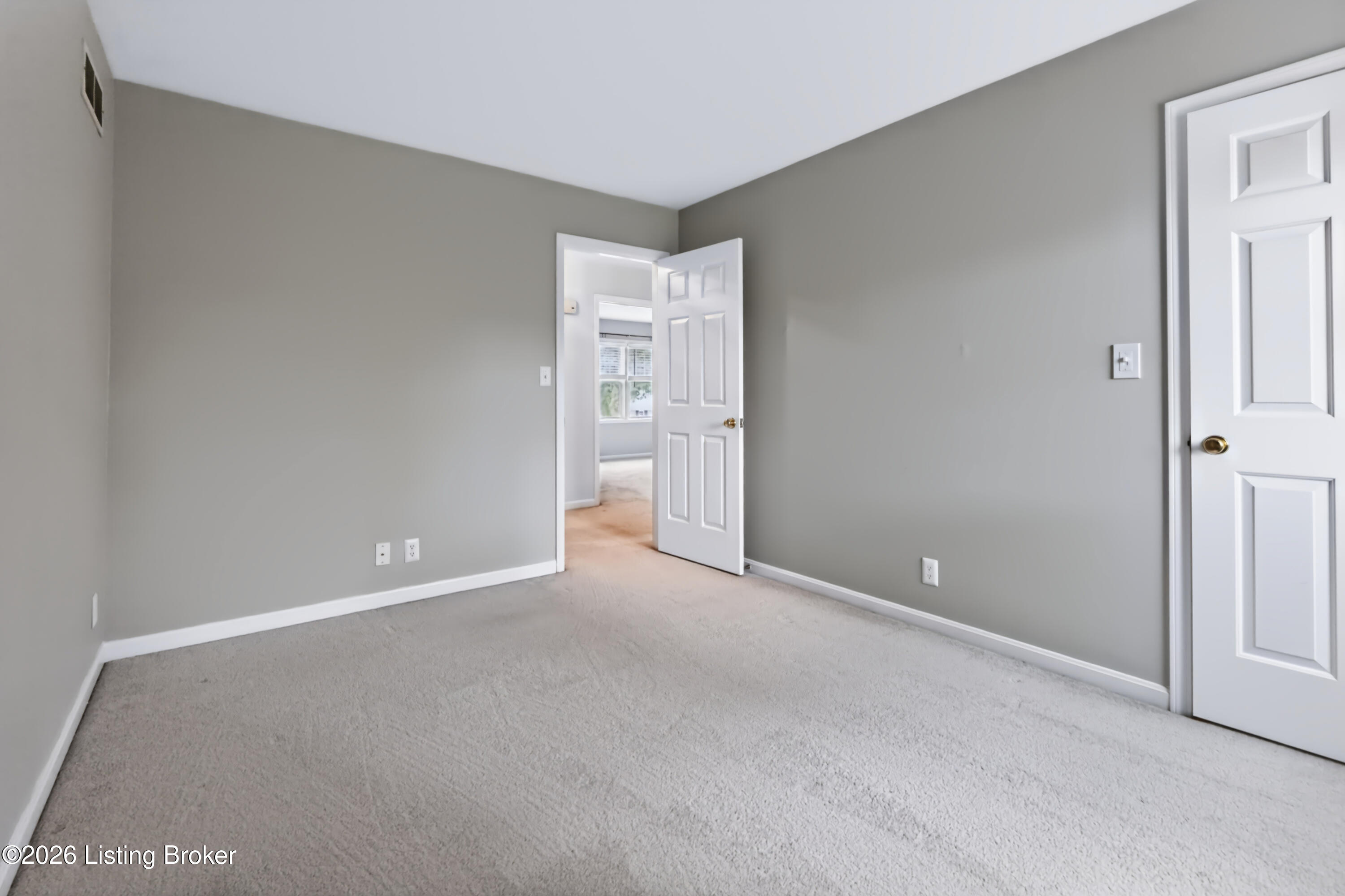 818 Foxgate Rd Property Photo 37